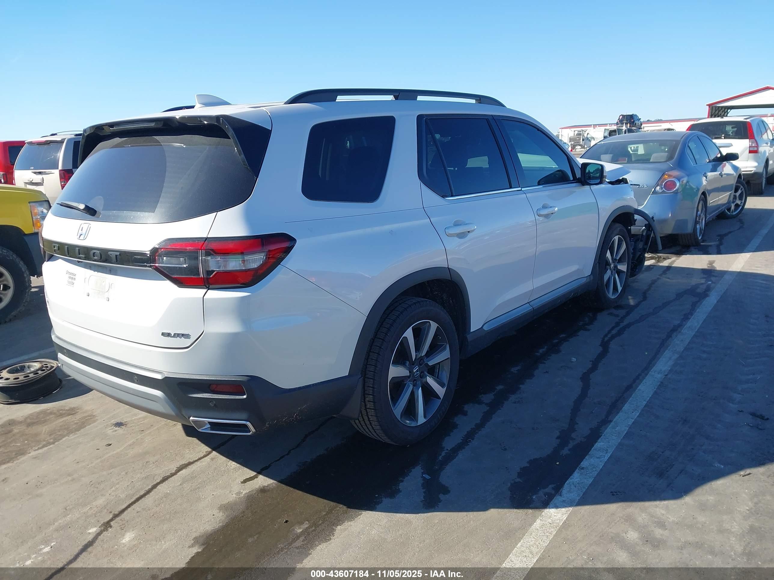 HONDA PILOT image 4
