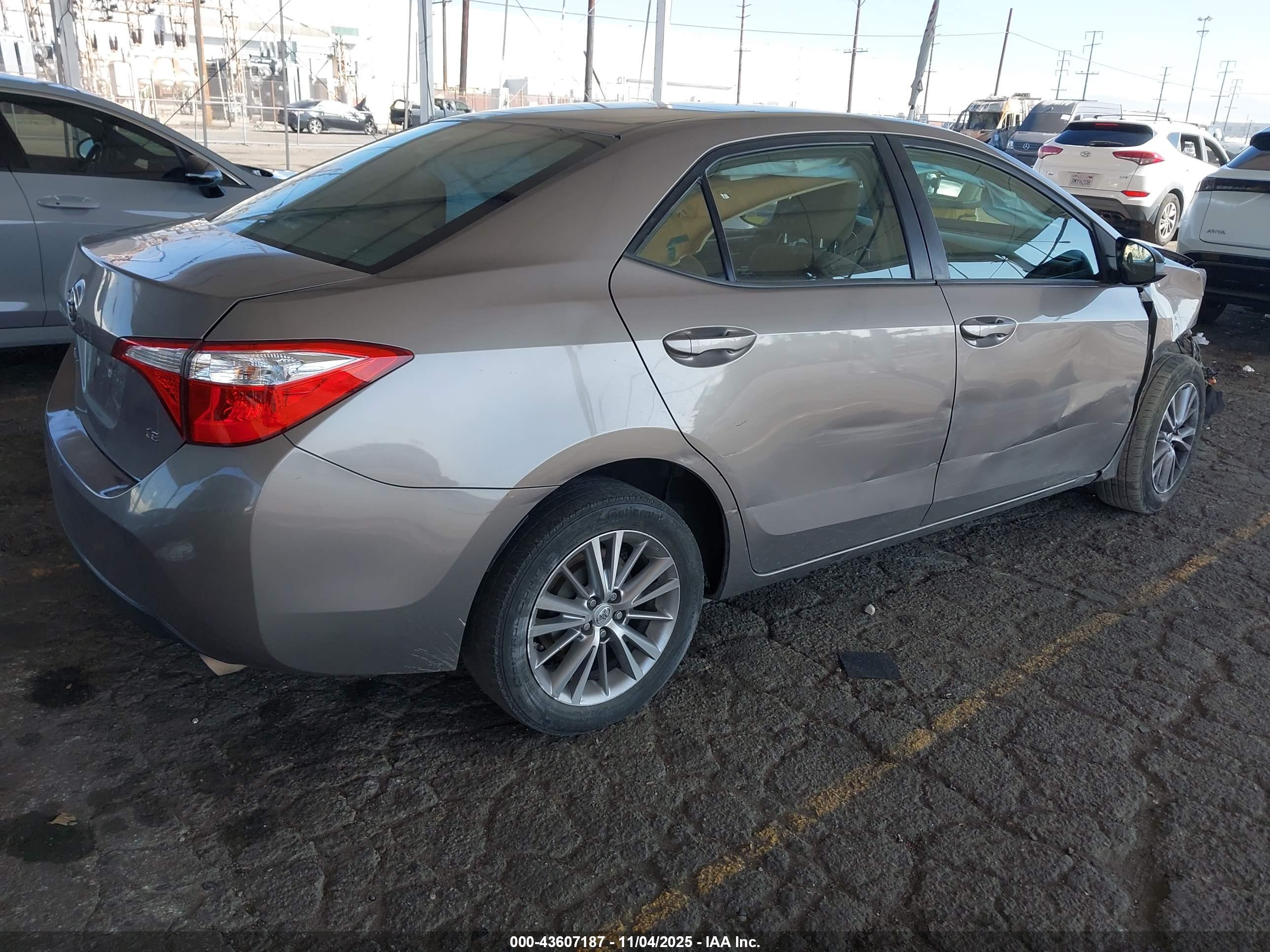 TOYOTA COROLLA image 4