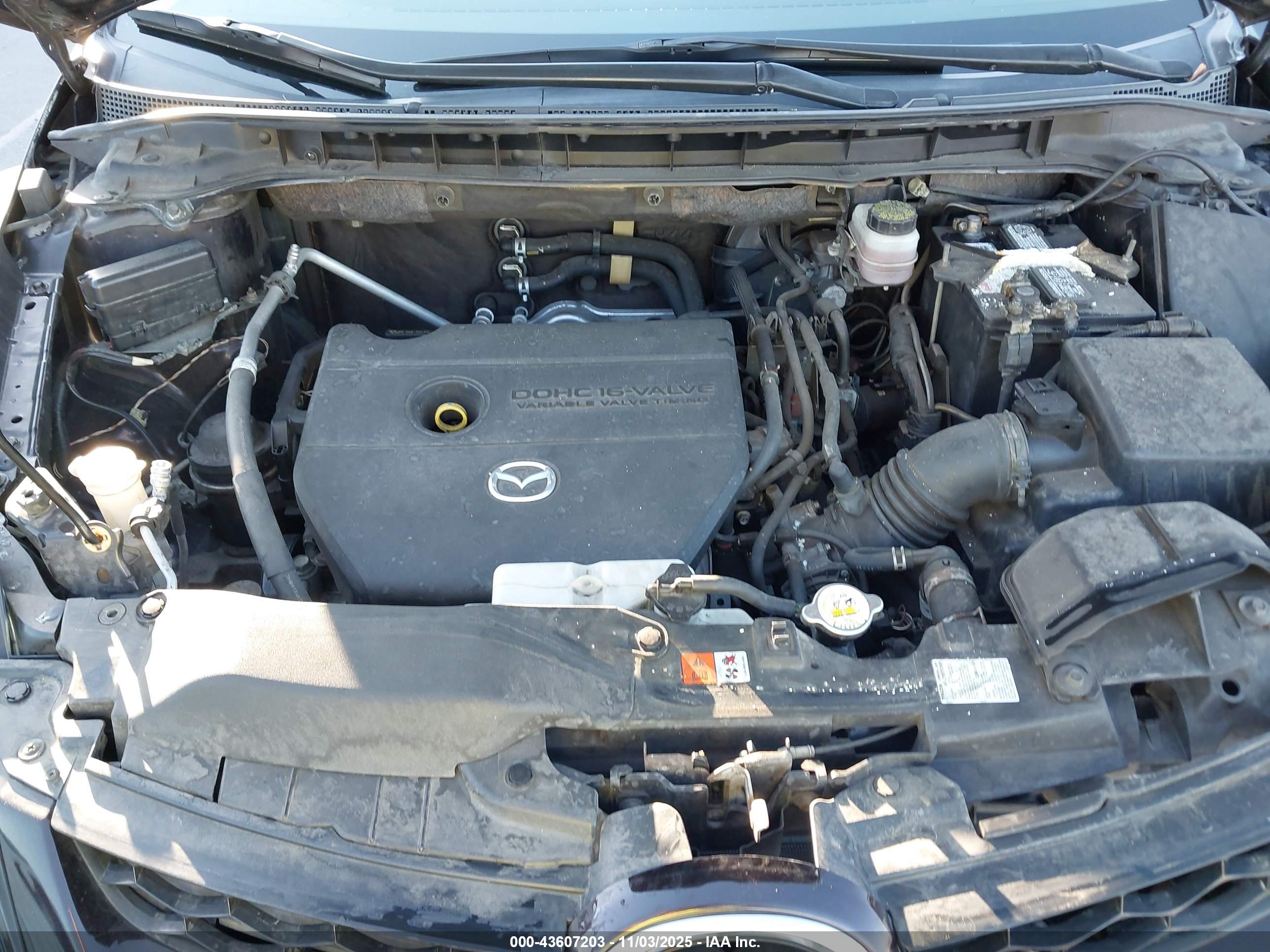 MAZDA CX-7 image 10