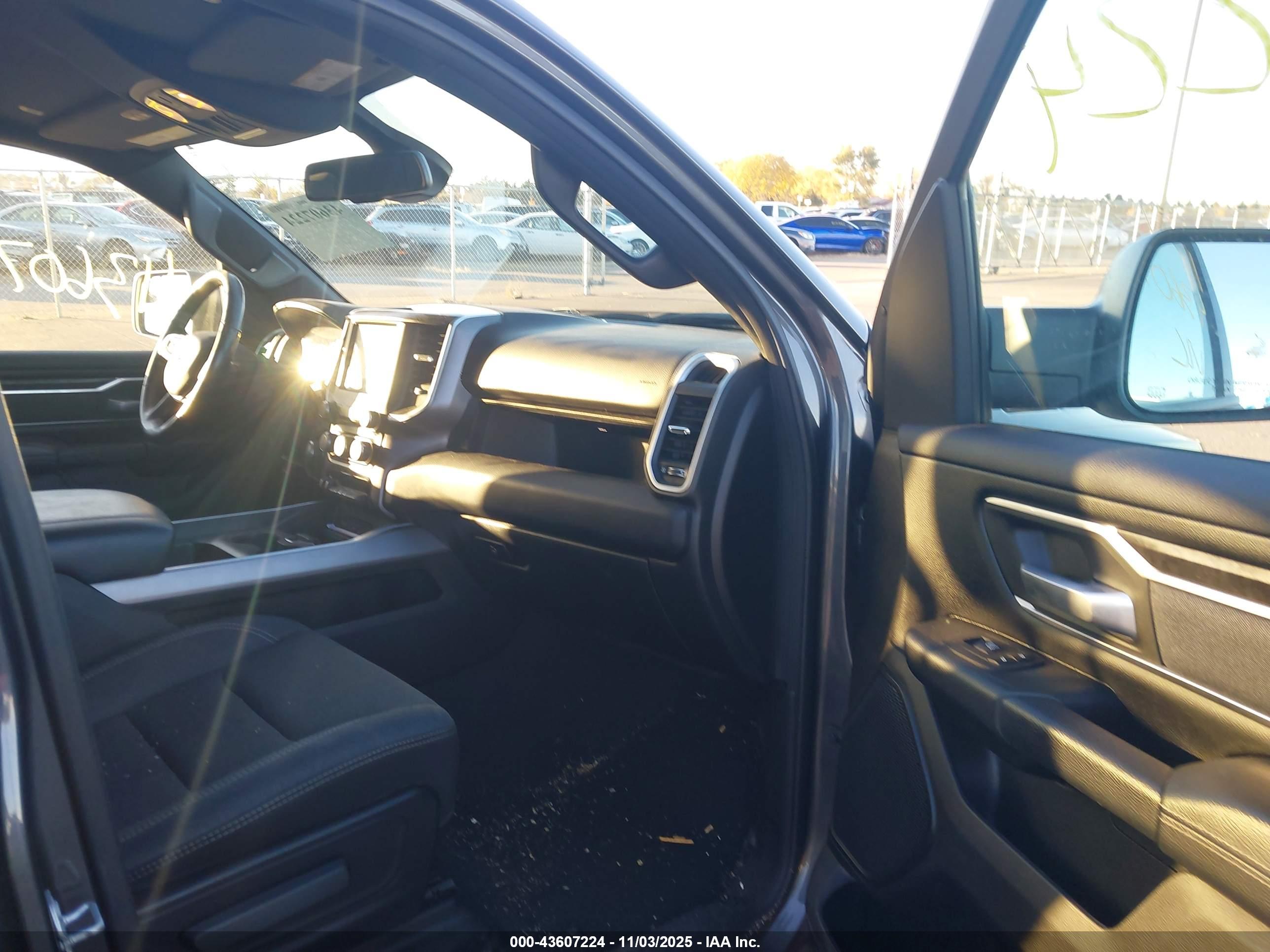 RAM 1500 image 5