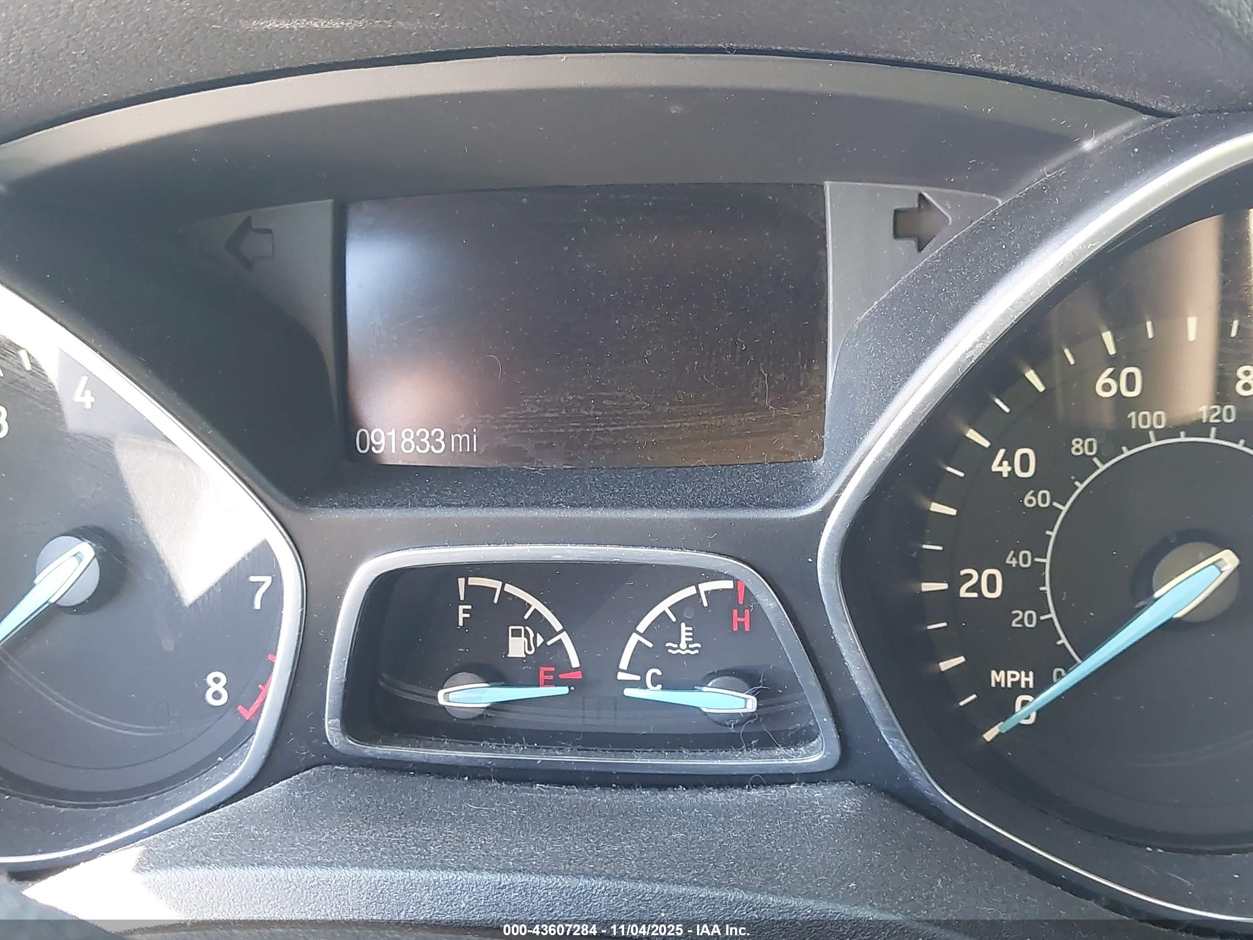 FORD ESCAPE image 7