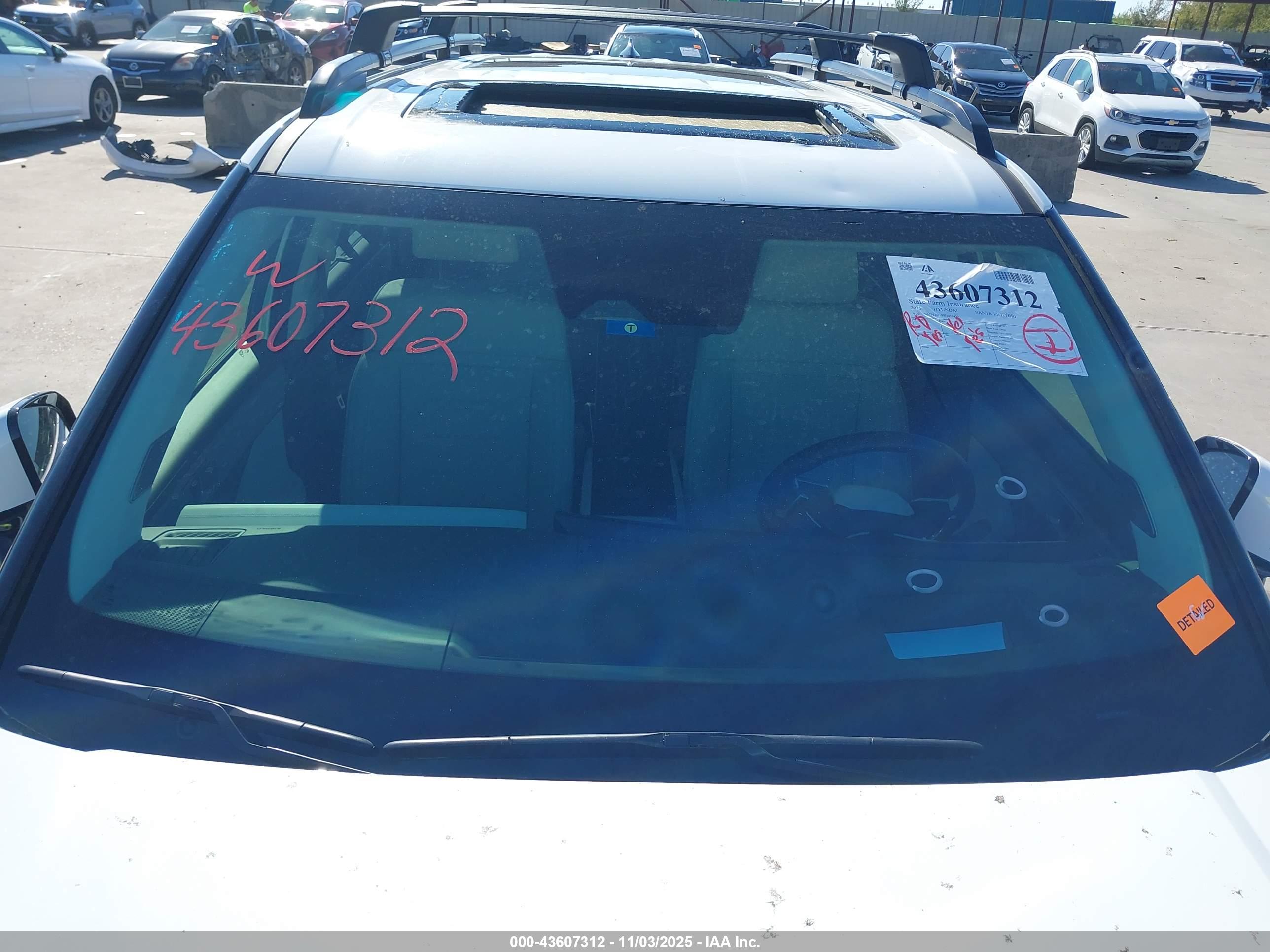 HYUNDAI SANTA image 6