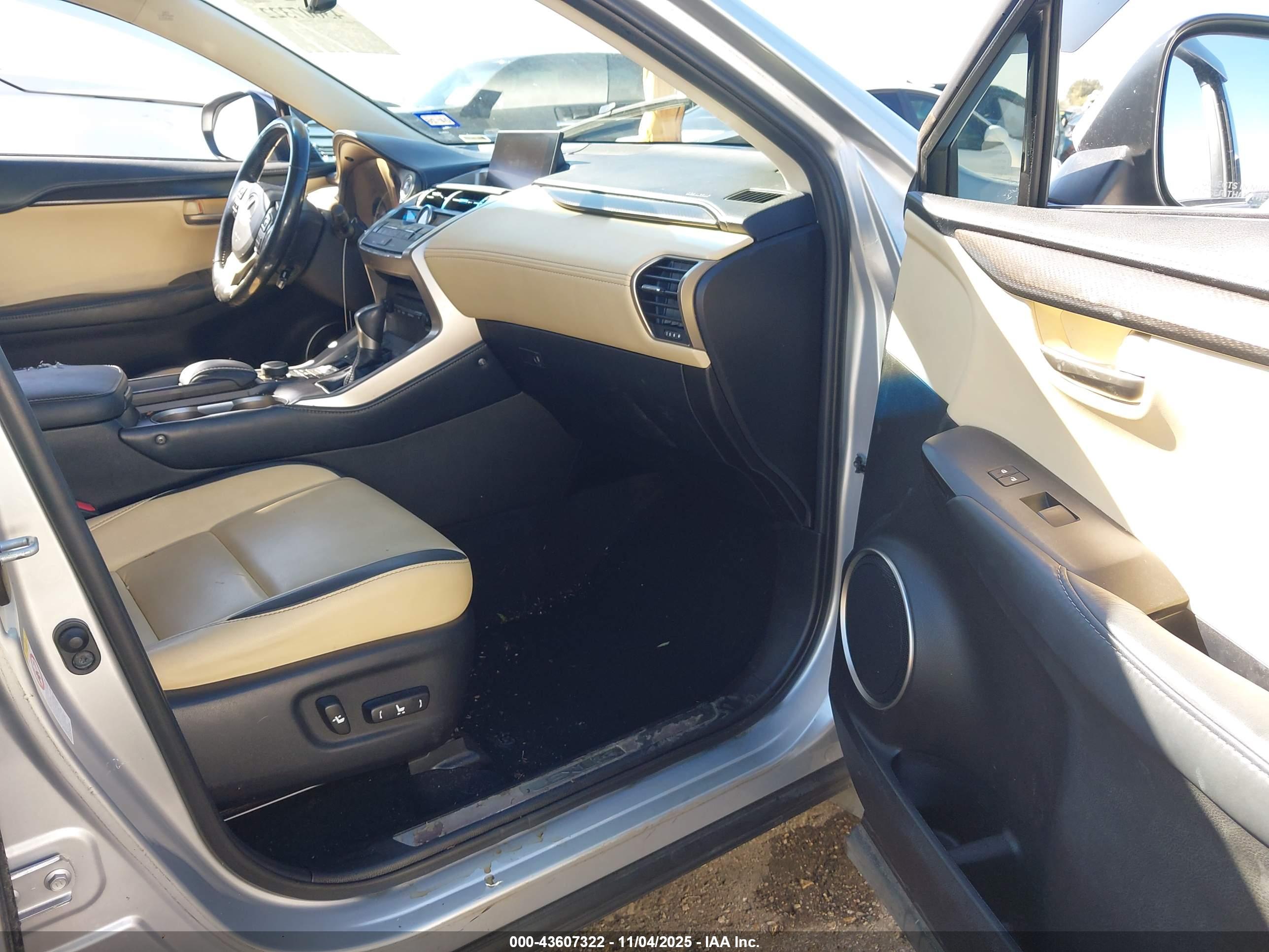 LEXUS NX image 5