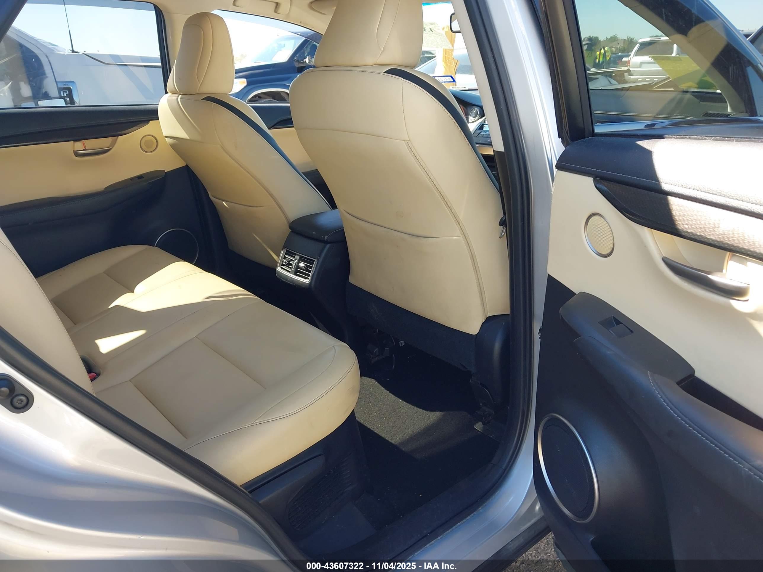 LEXUS NX image 8