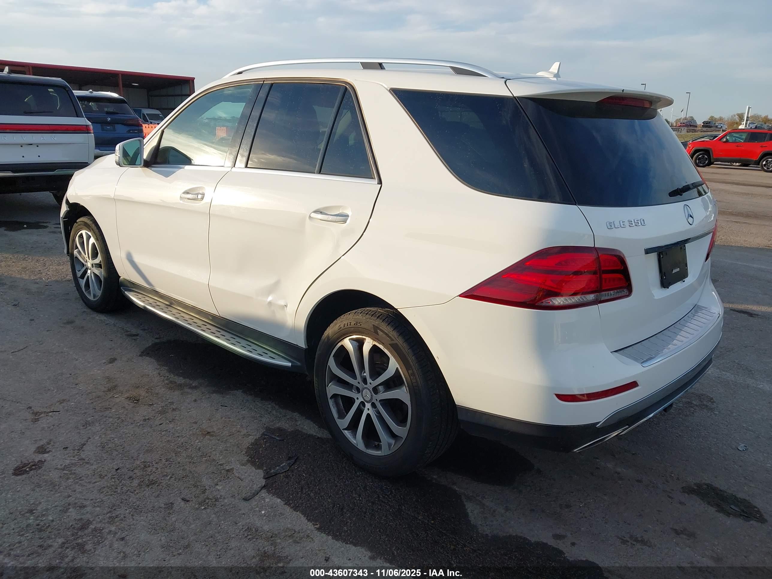 MERCEDES-BENZ GLE image 3