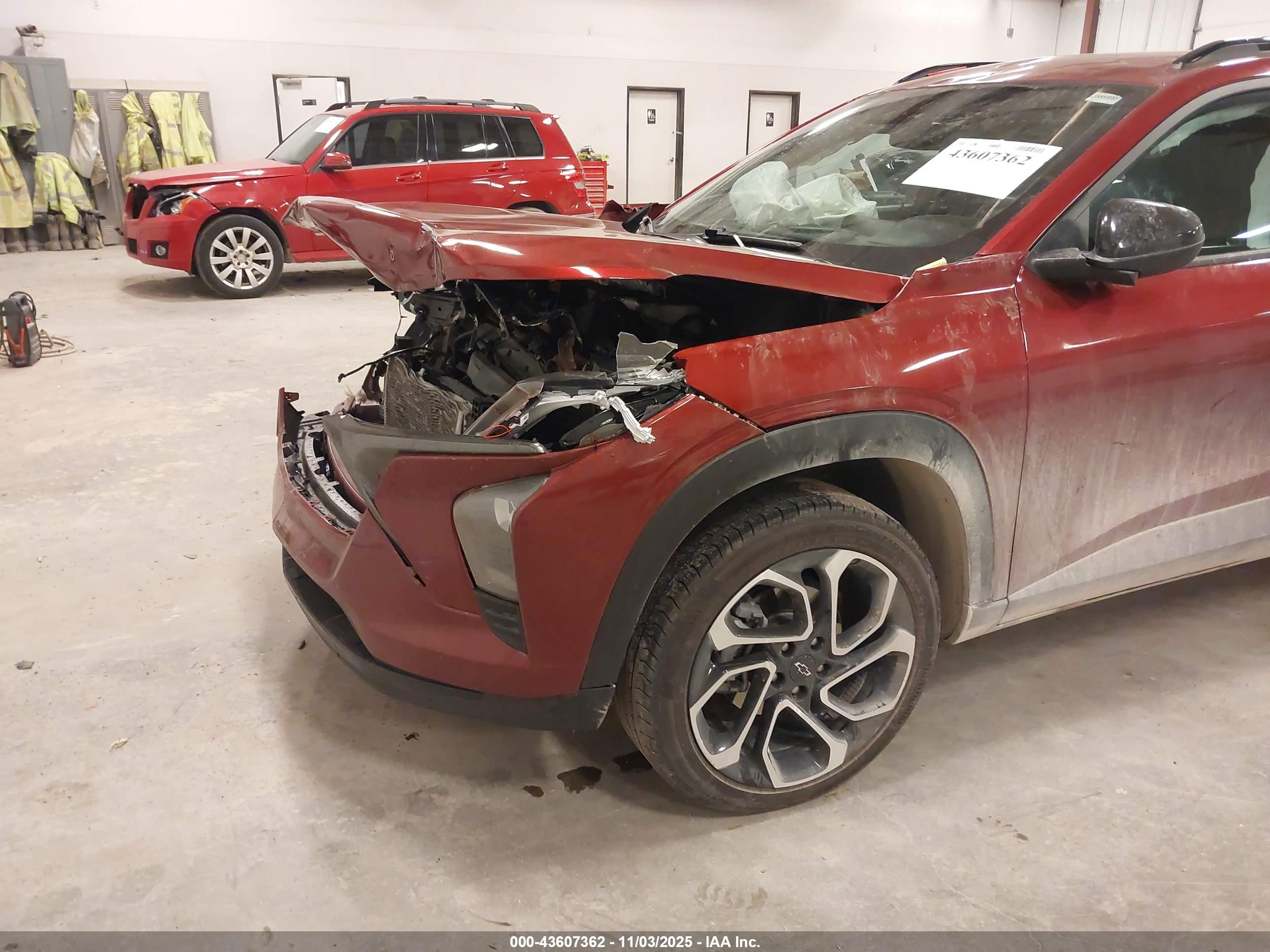 CHEVROLET TRAX image 6