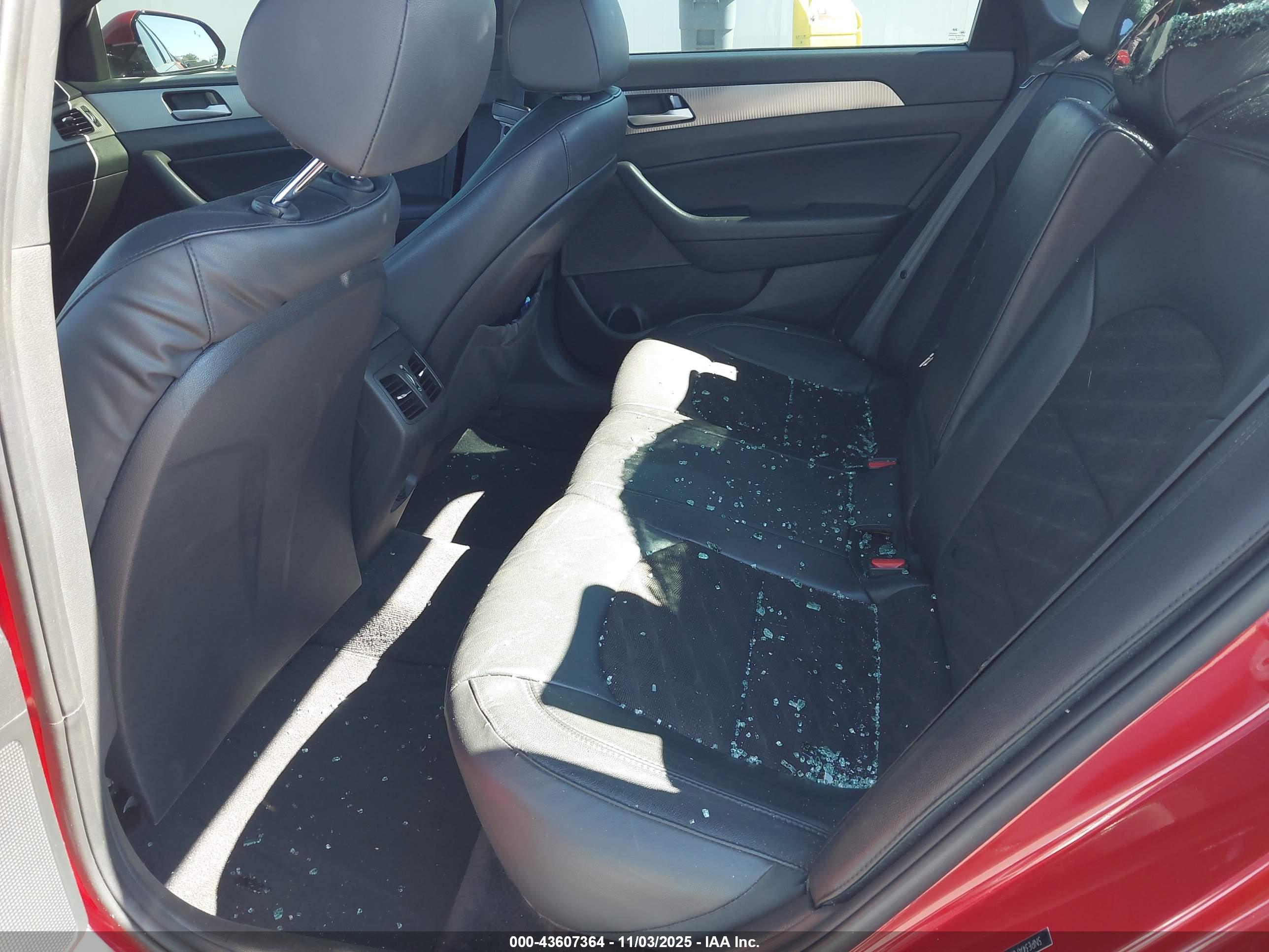 HYUNDAI SONATA image 8