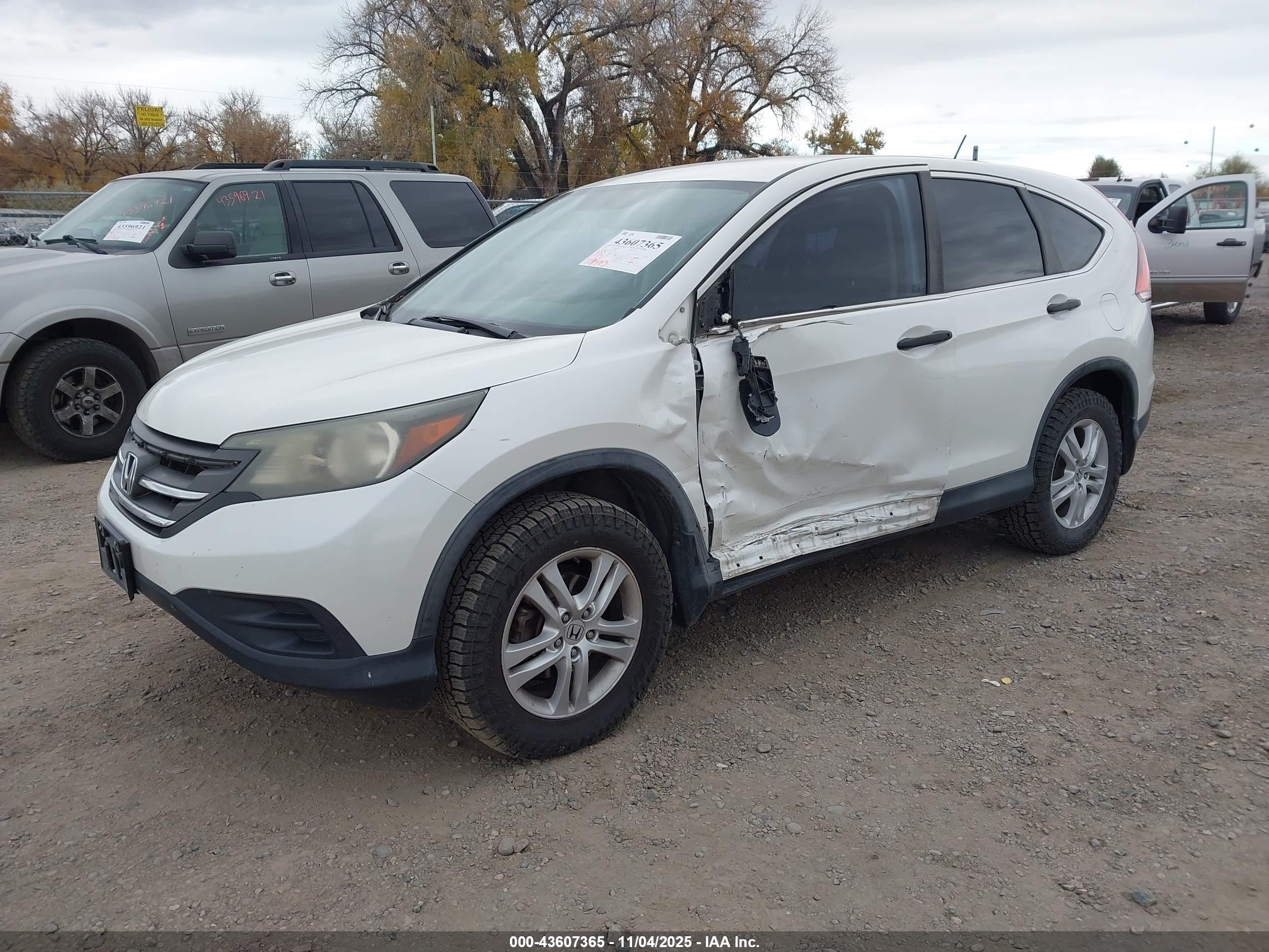 HONDA CR-V image 2