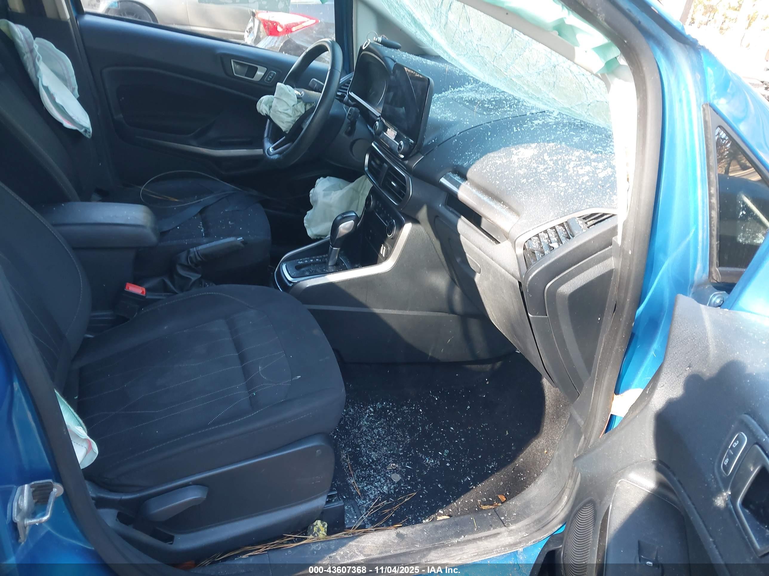 FORD ECOSPORT image 5