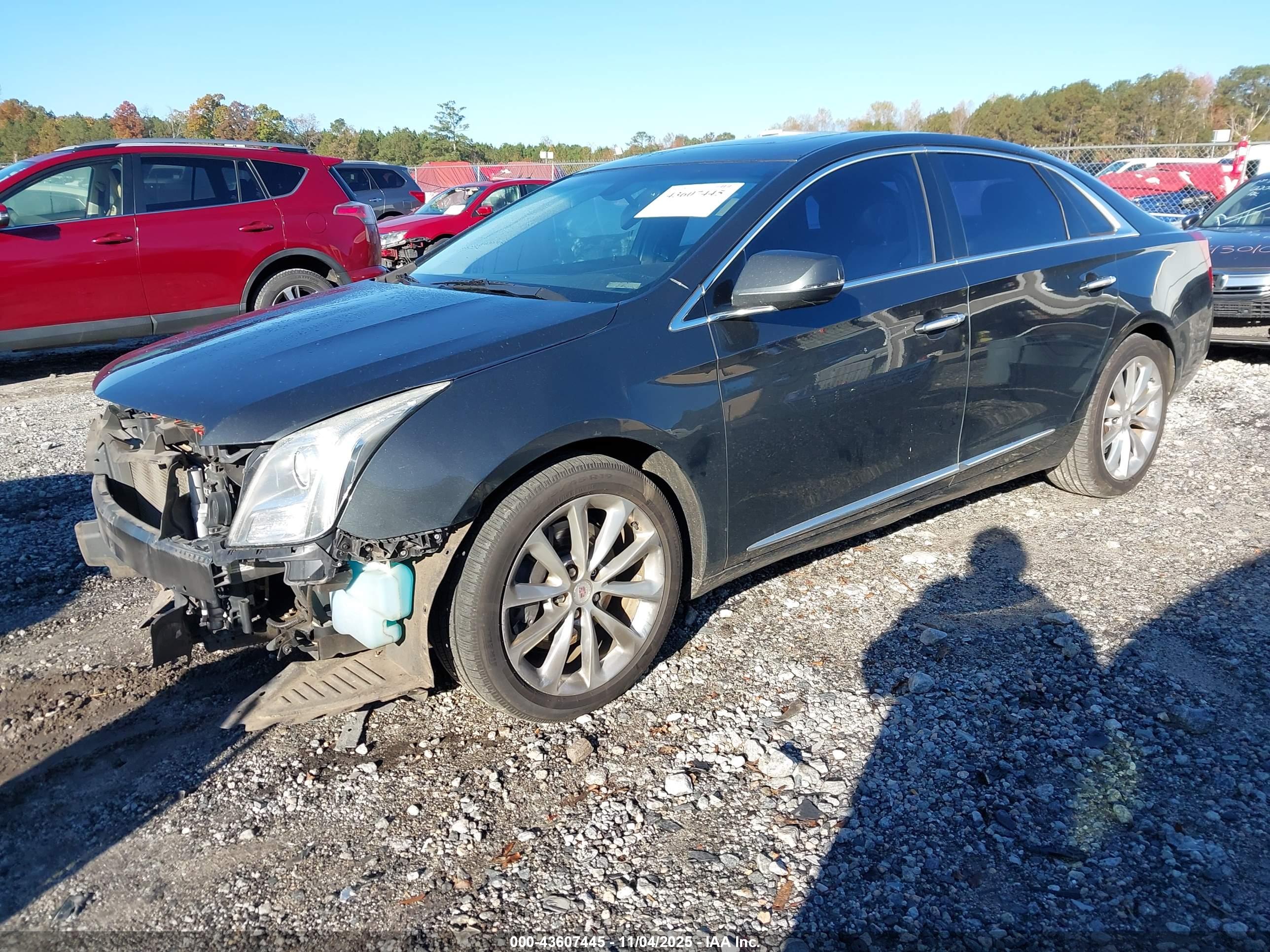 CADILLAC XTS image 2