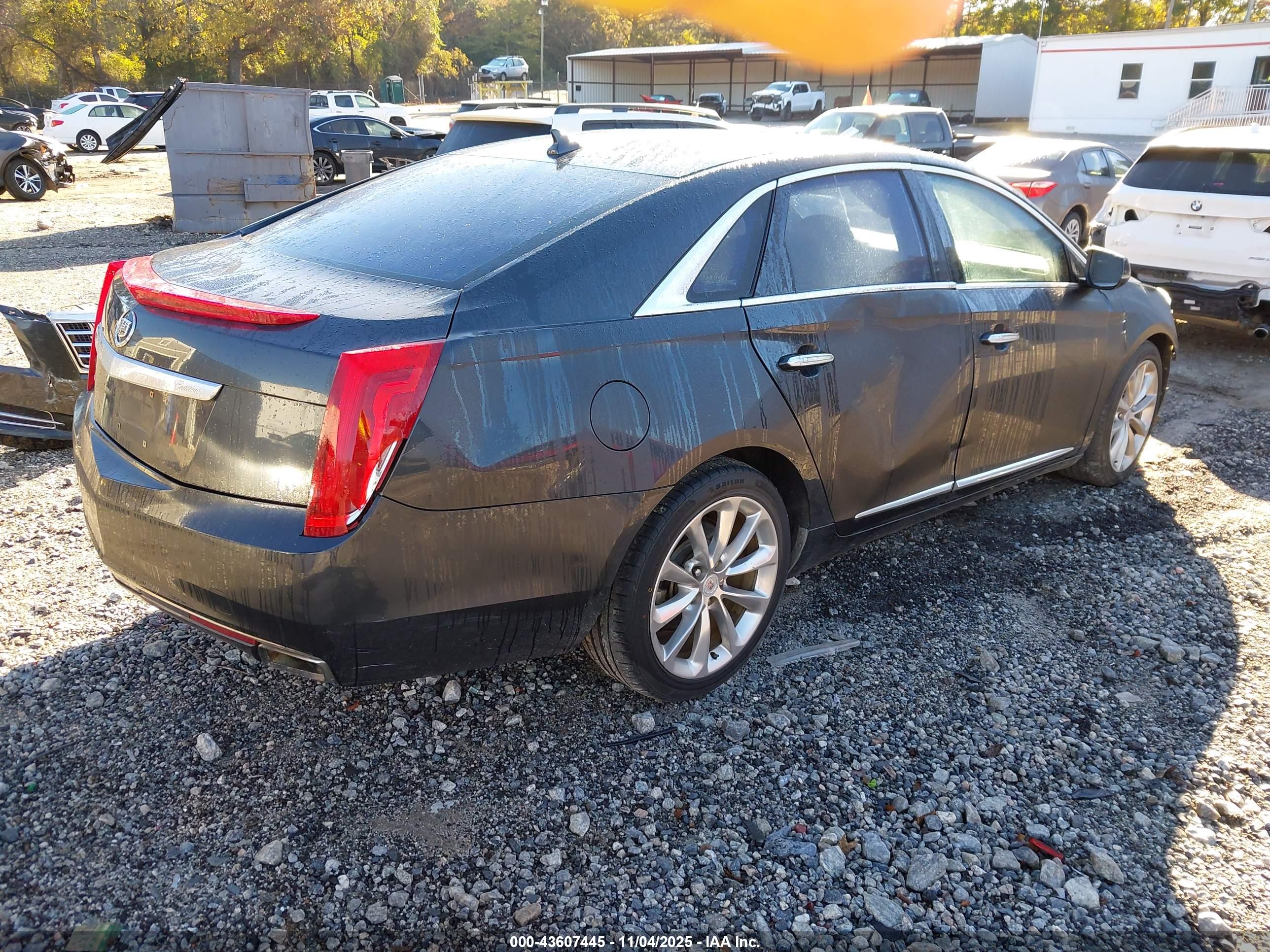 CADILLAC XTS image 4