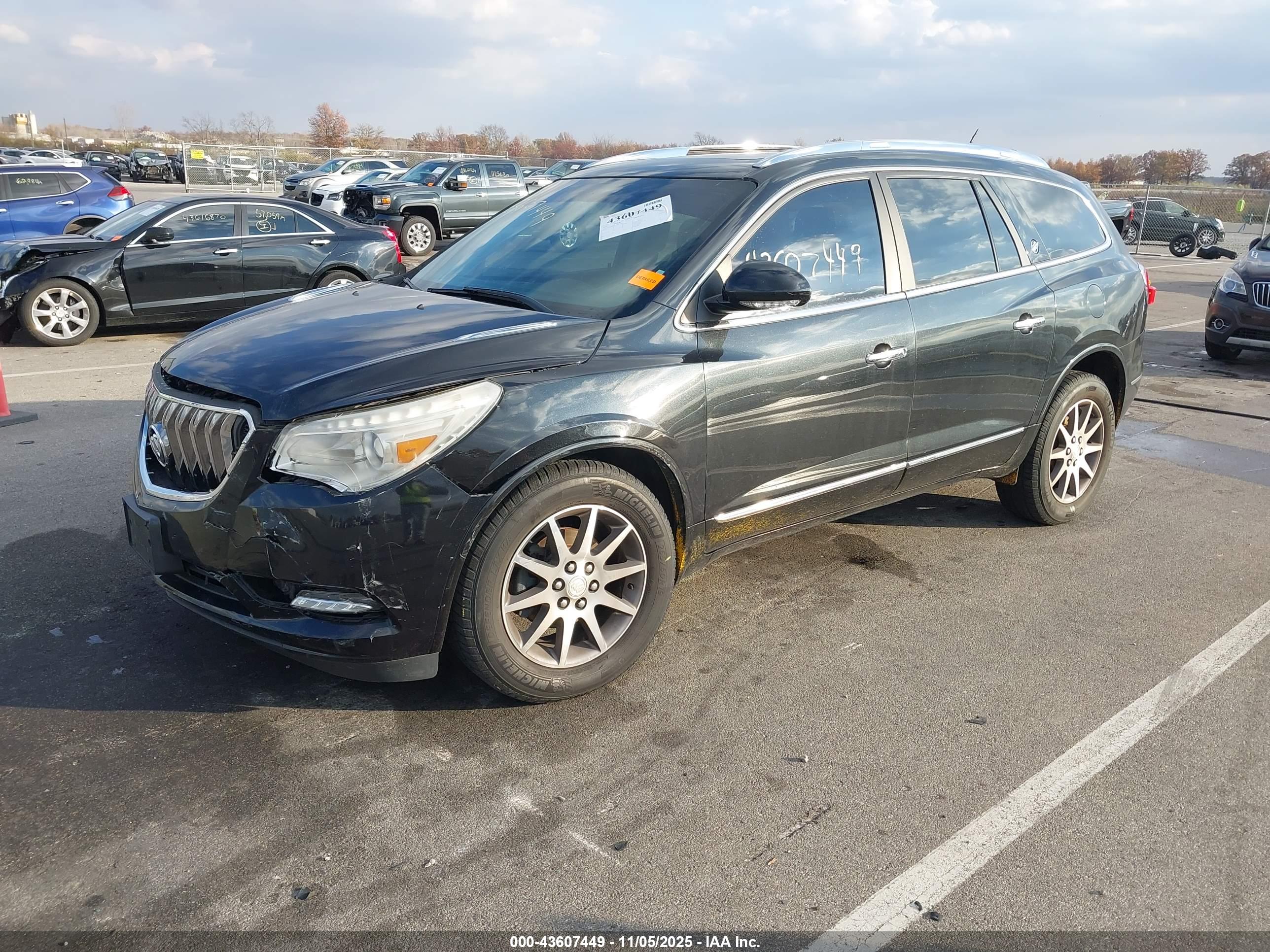 BUICK ENCLAVE image 2