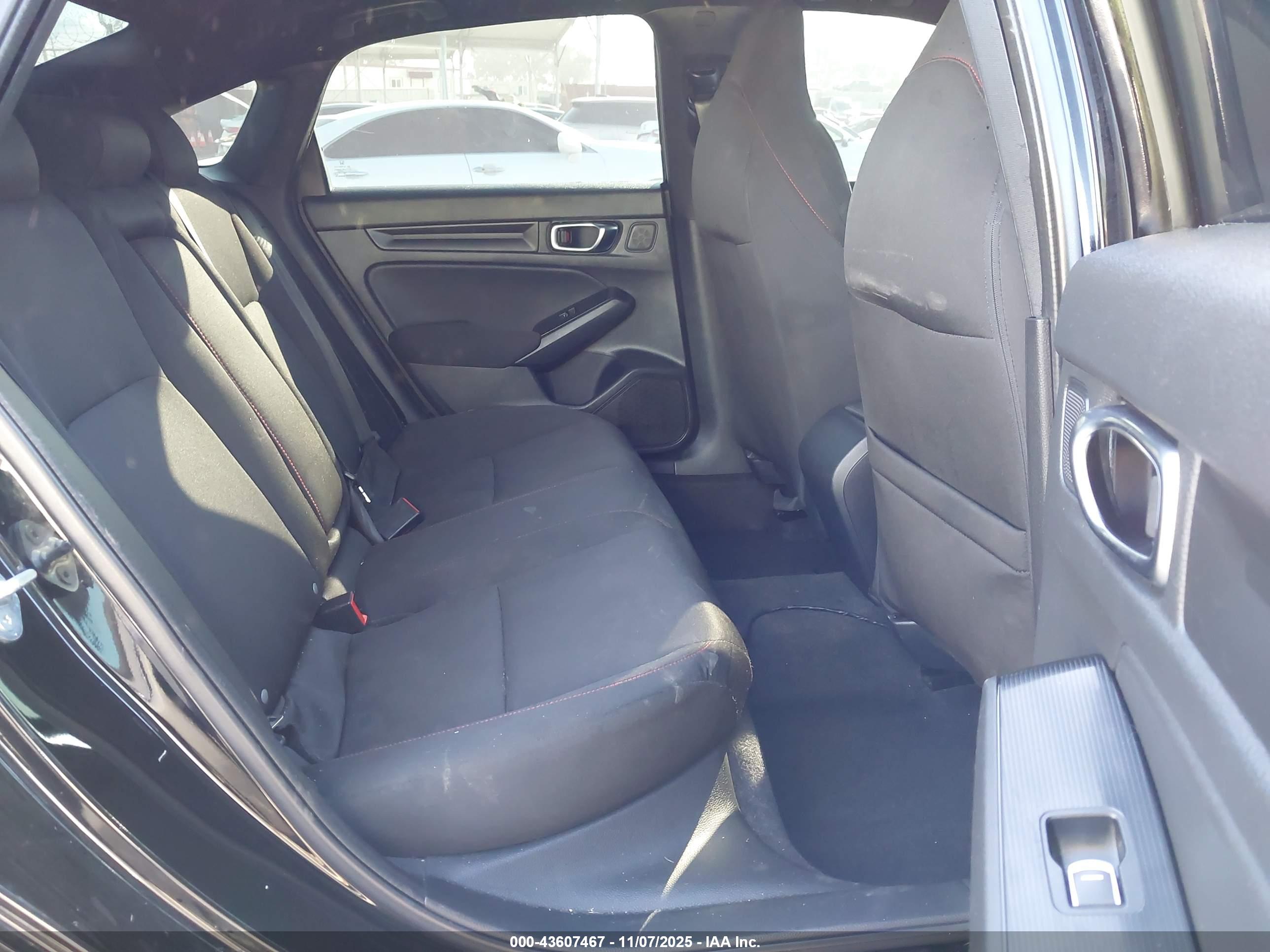 HONDA CIVIC image 8
