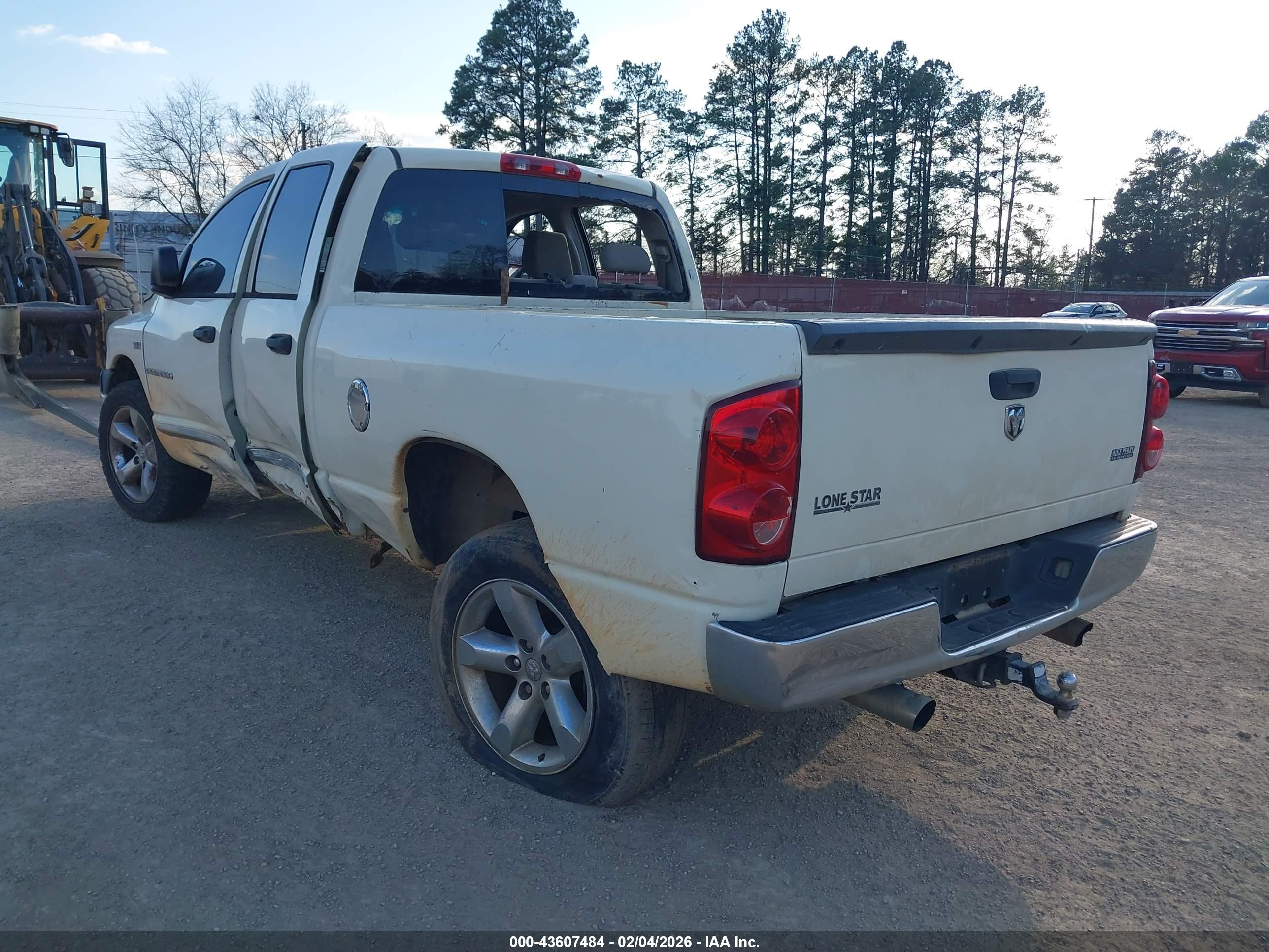 DODGE RAM image 3