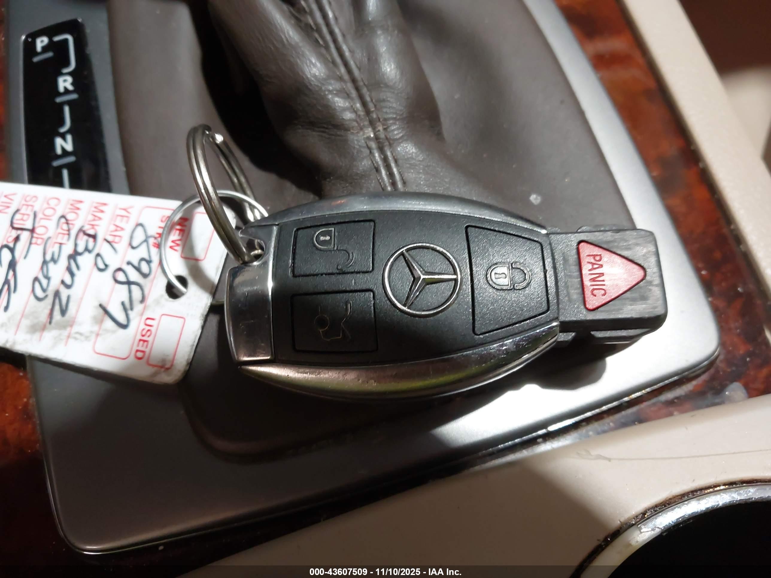 MERCEDES-BENZ C image 11