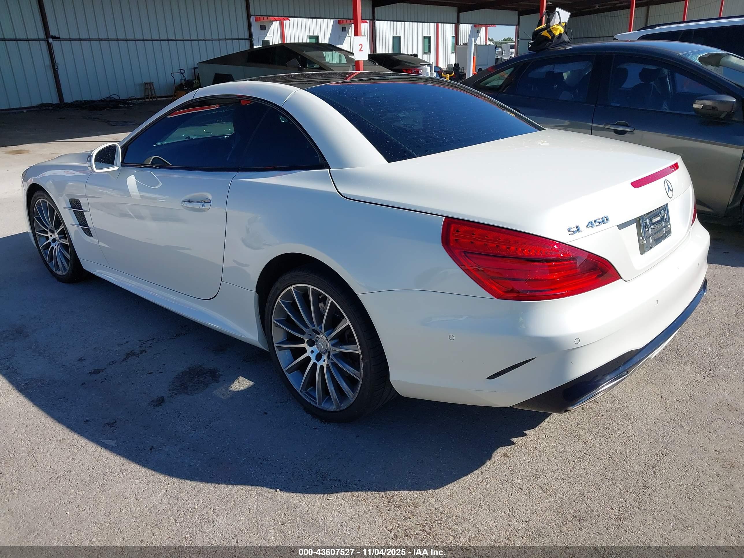 MERCEDES-BENZ SL image 3
