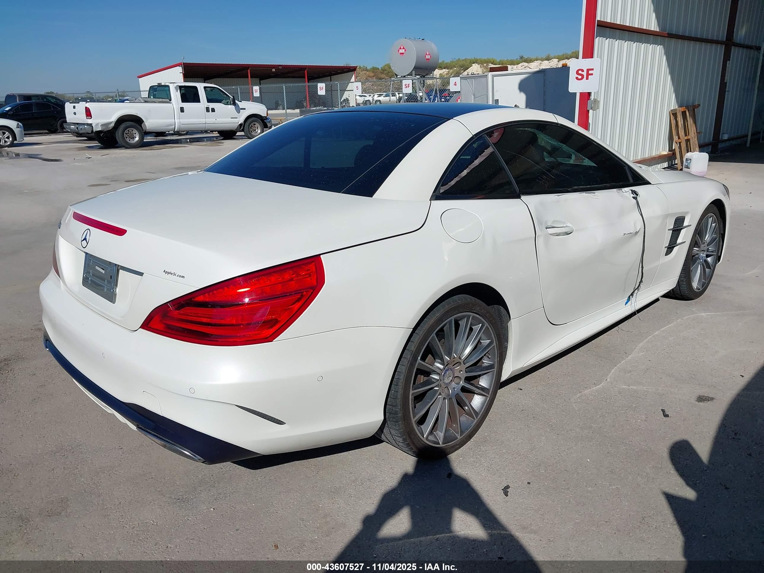 MERCEDES-BENZ SL image 4