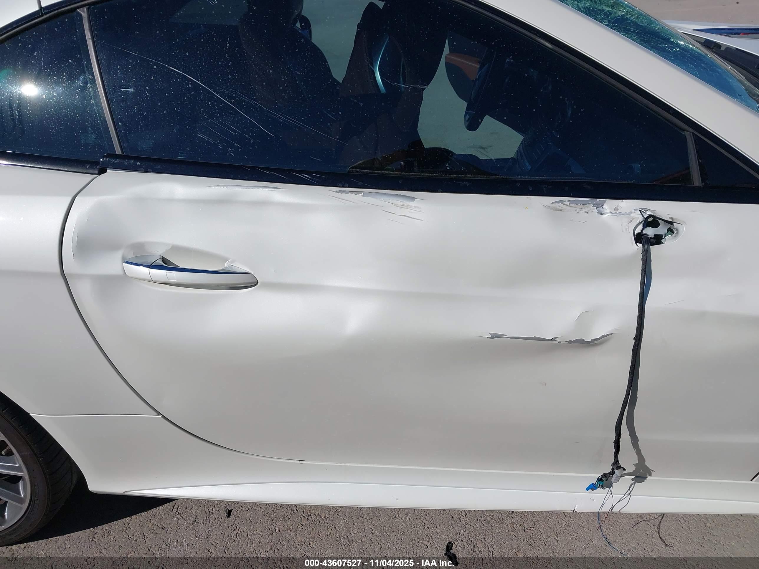 MERCEDES-BENZ SL image 6
