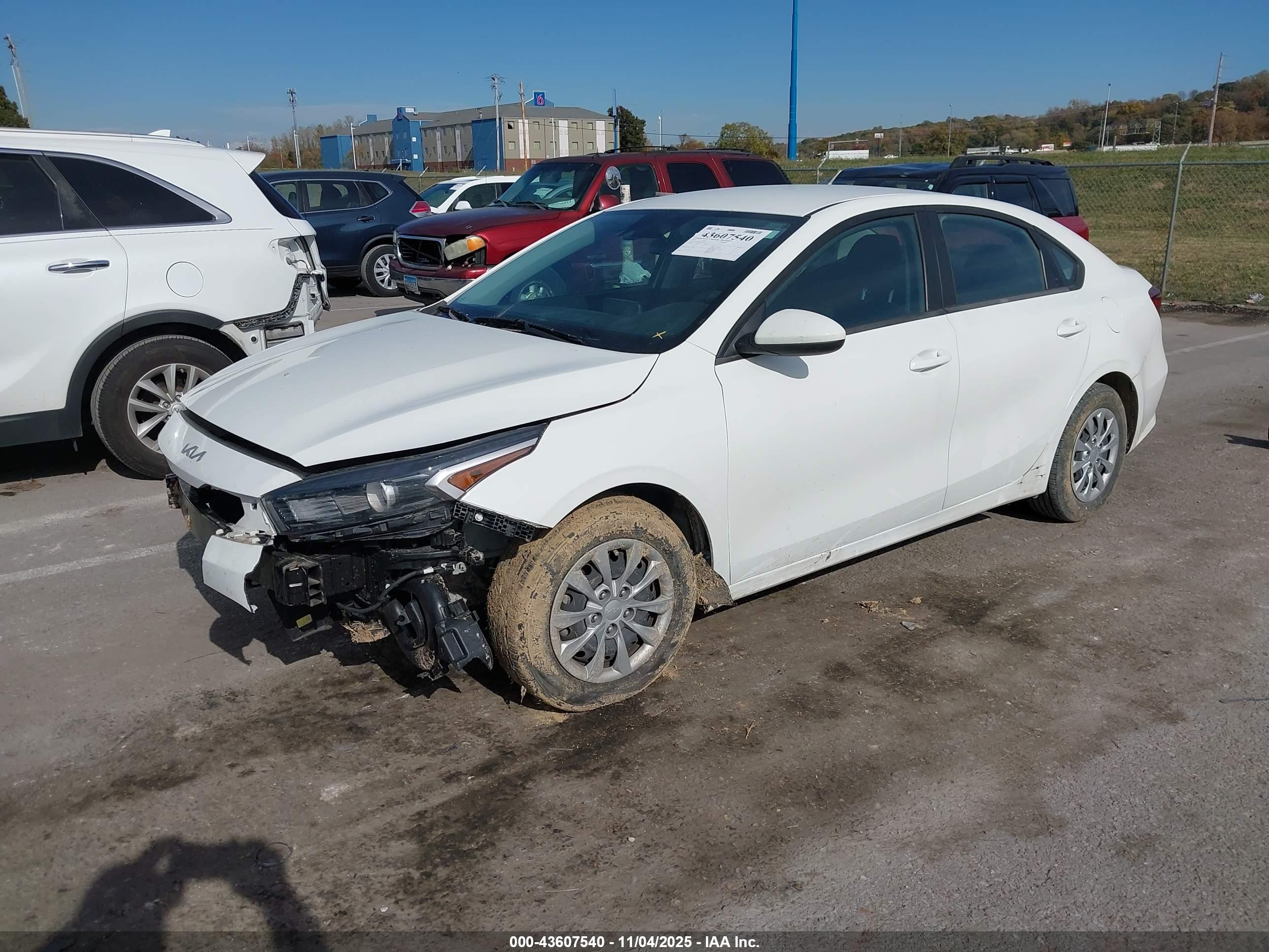 KIA FORTE image 2