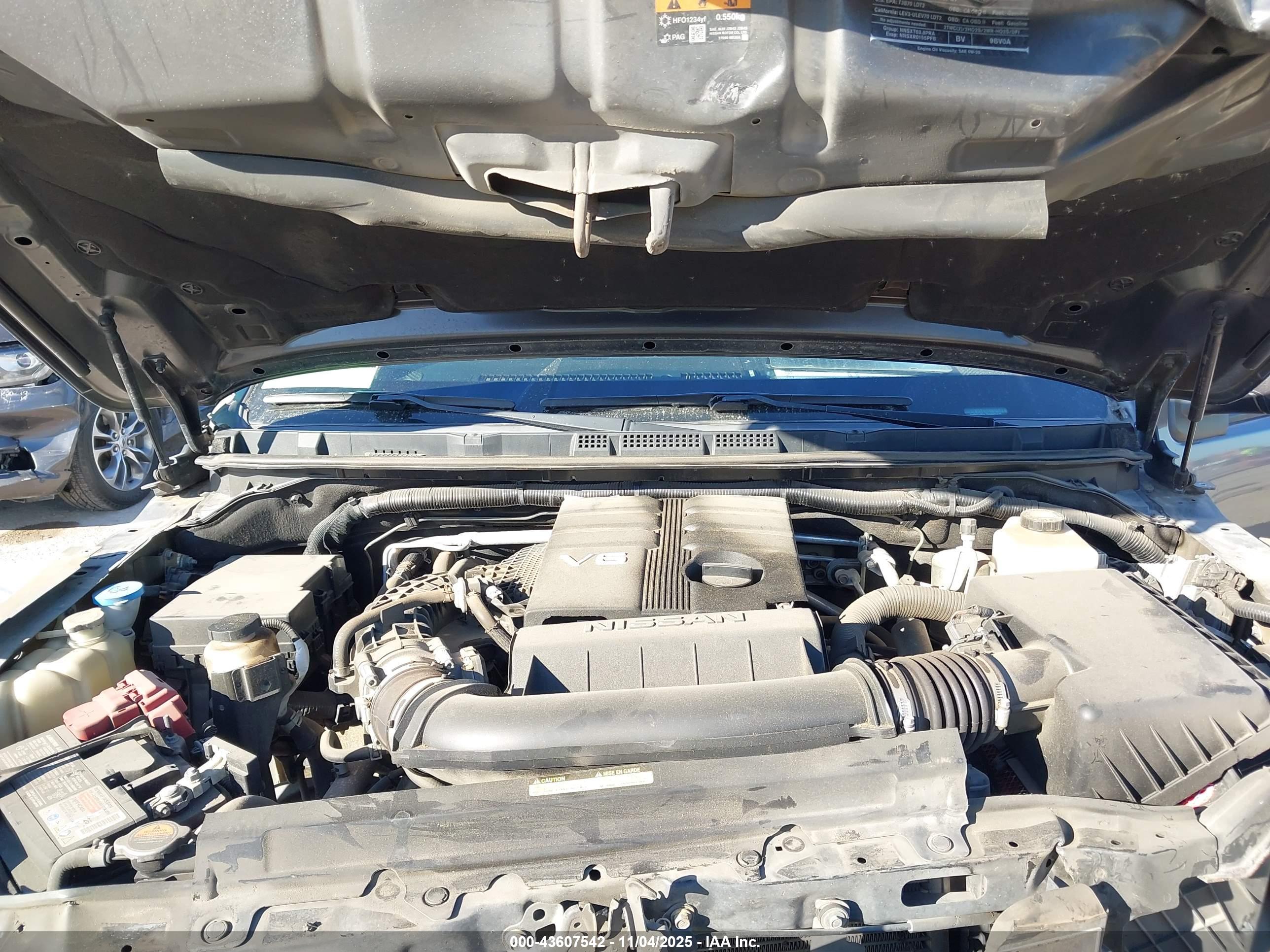 NISSAN FRONTIER image 10