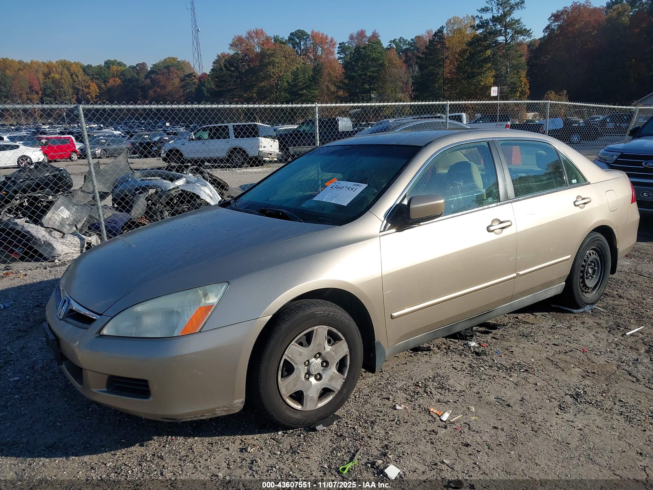HONDA ACCORD image 2