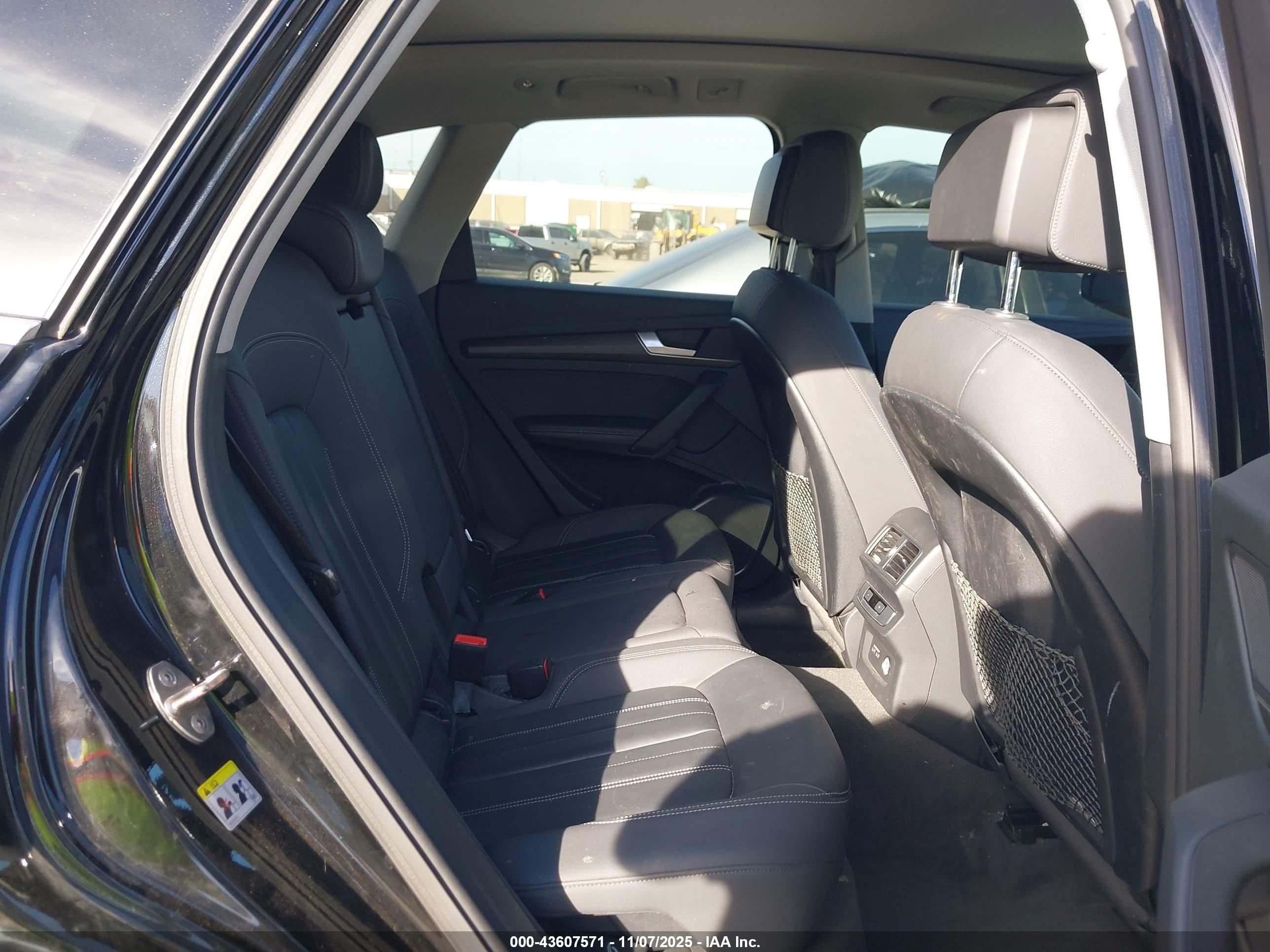 AUDI Q5 image 8