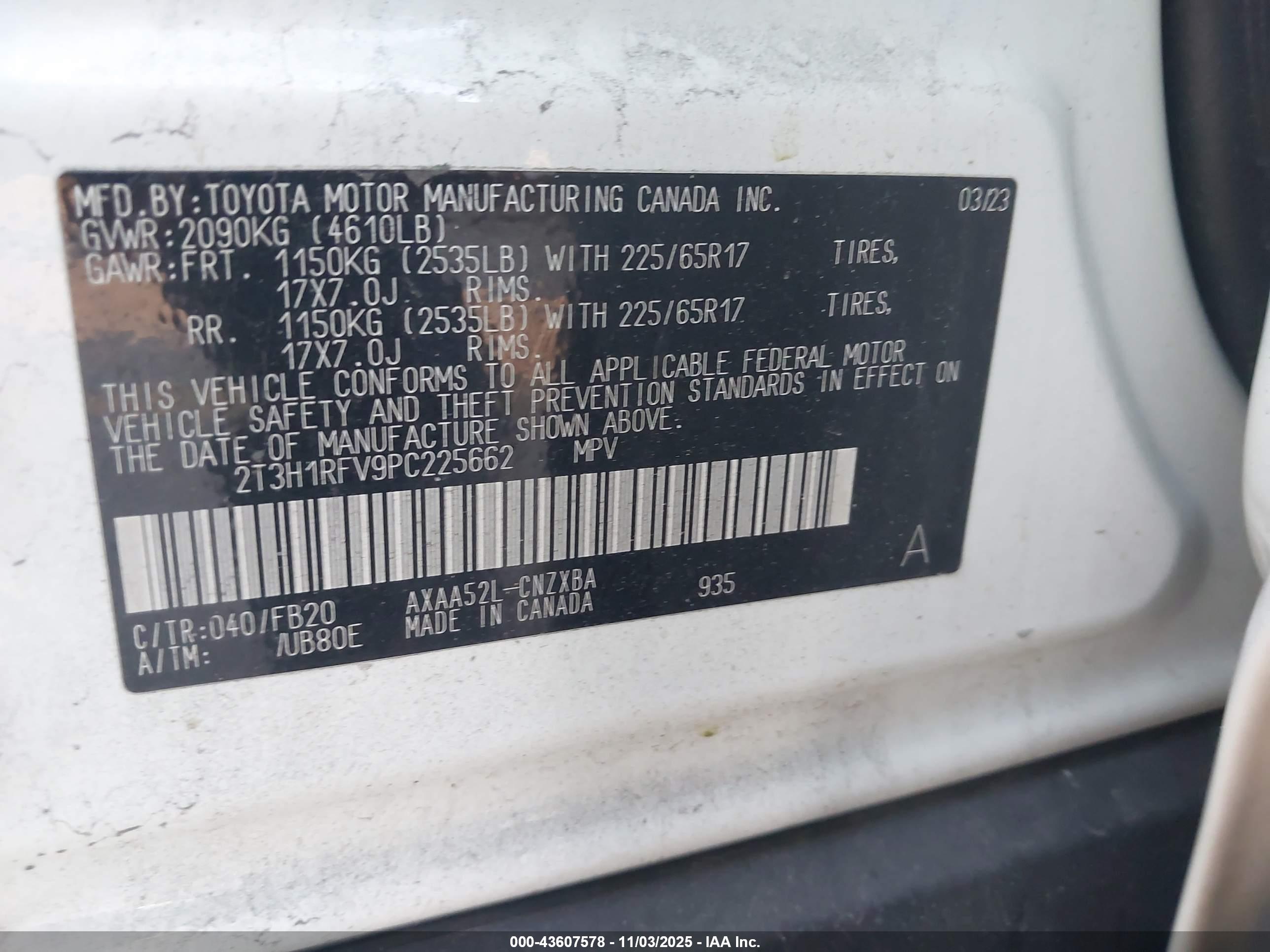 TOYOTA RAV4 image 9