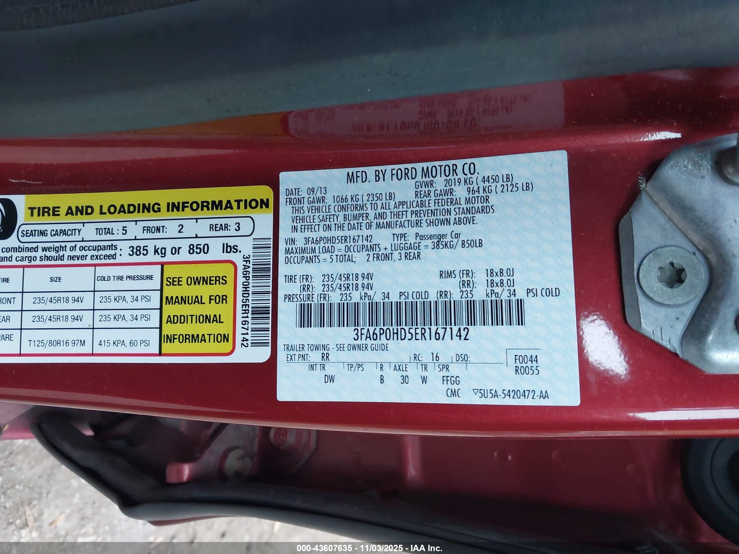 FORD FUSION image 9