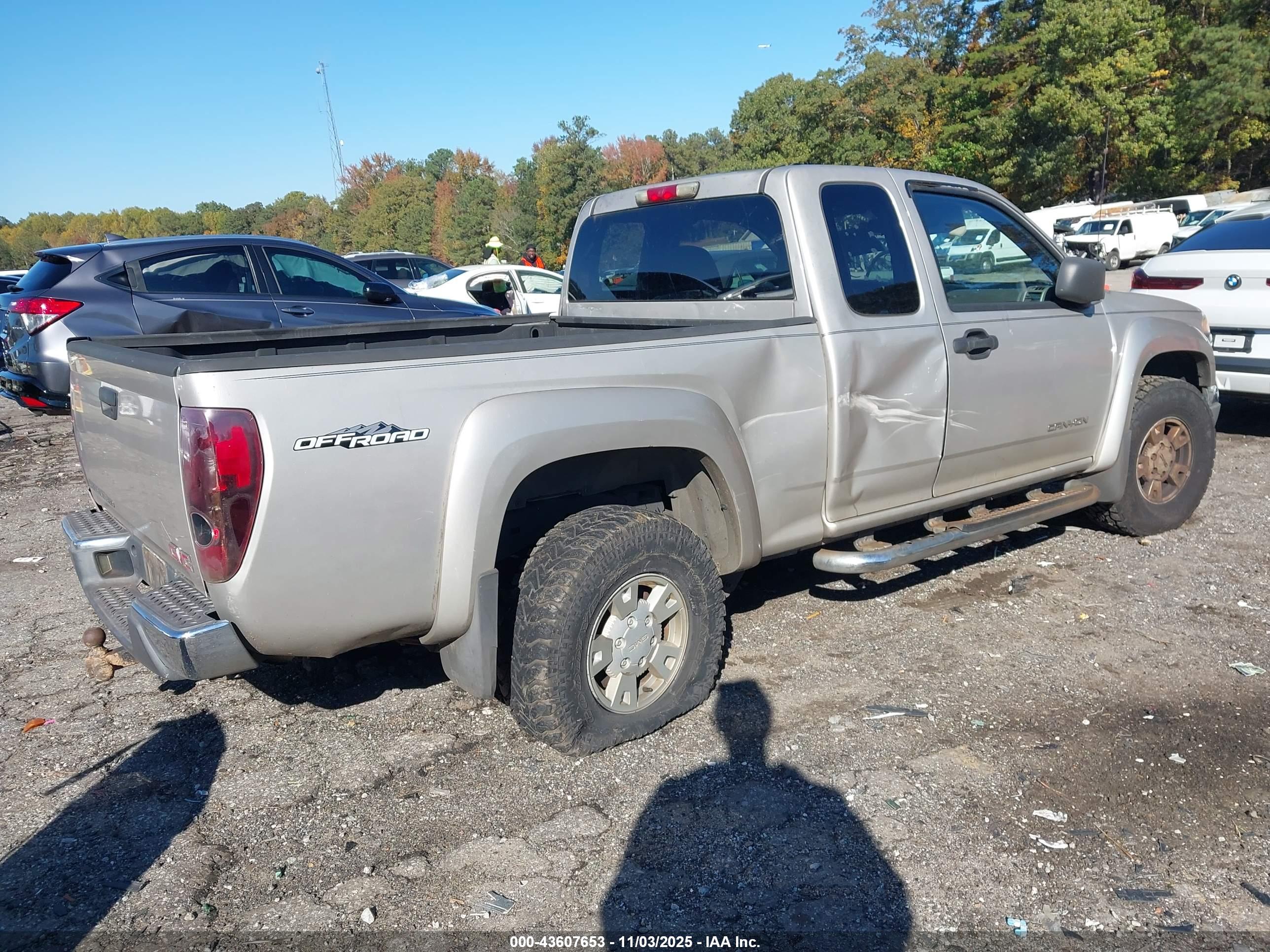 GMC CANYON image 4