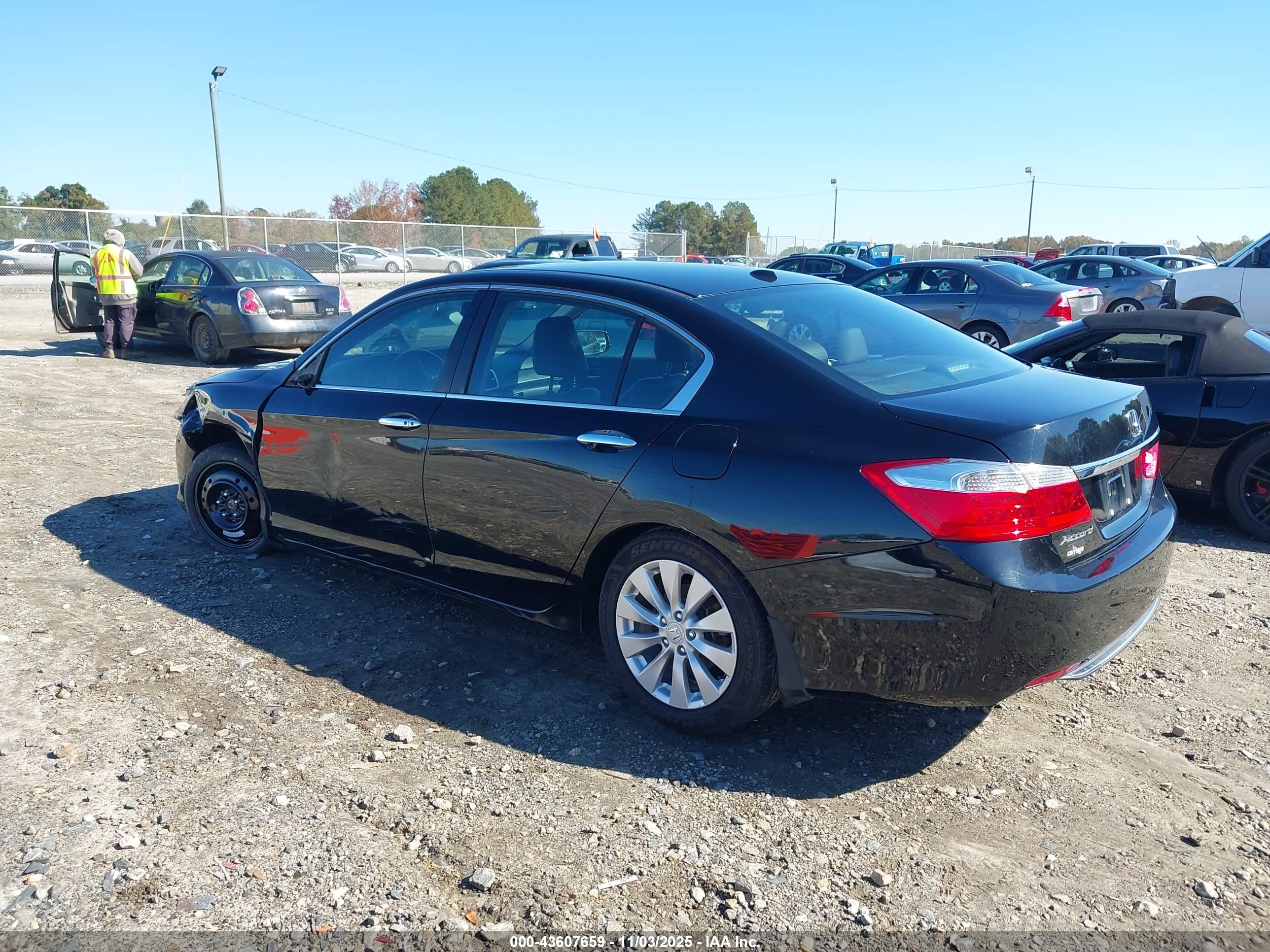 HONDA ACCORD image 3