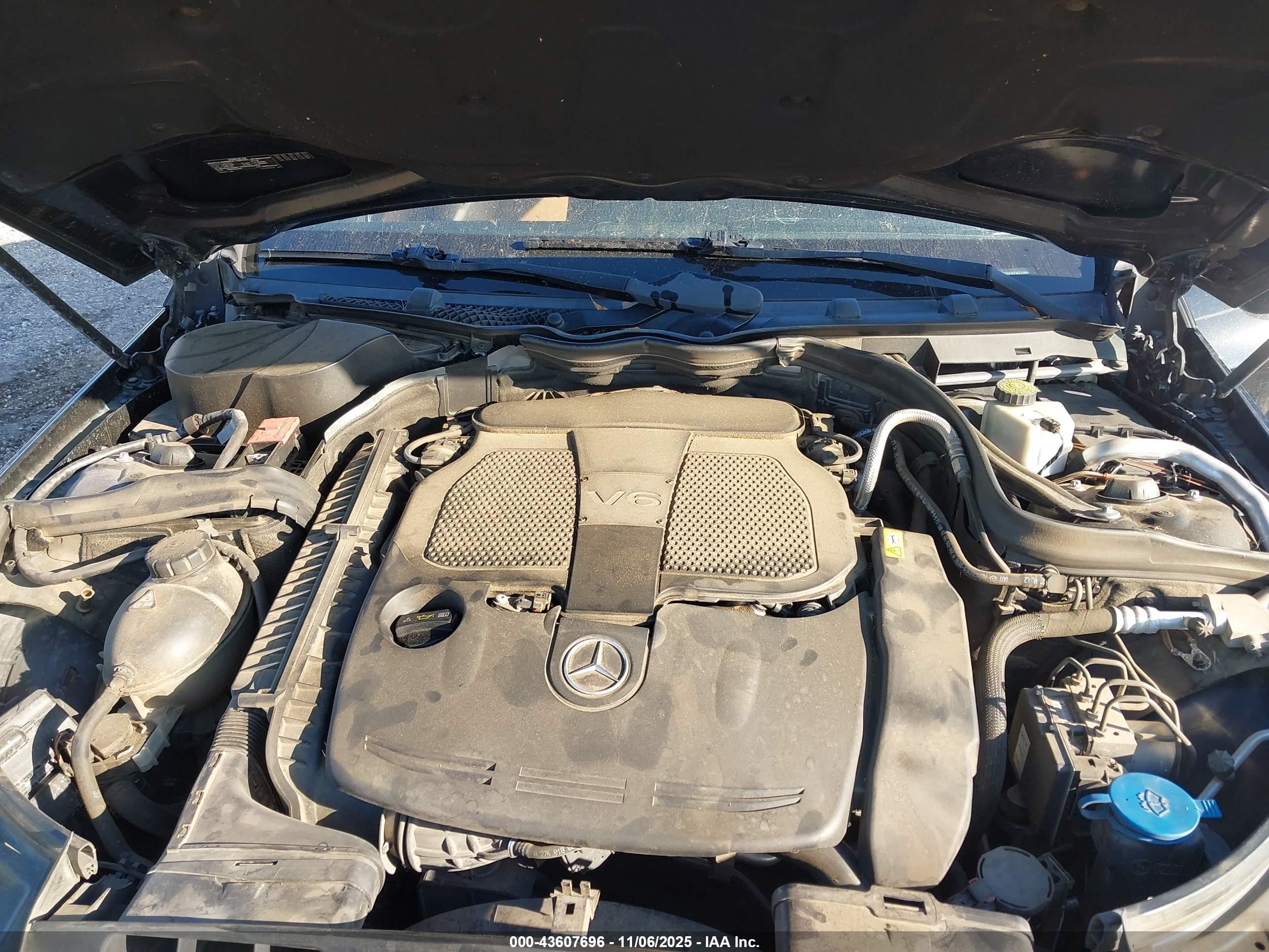 MERCEDES-BENZ E image 10