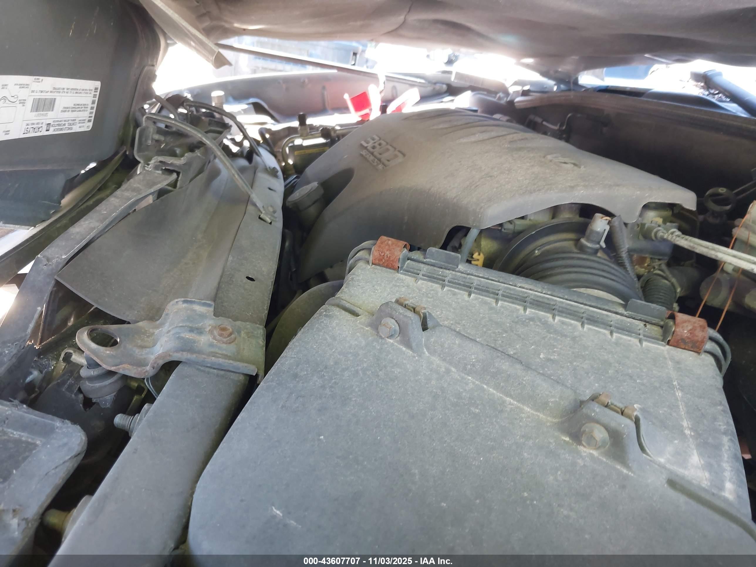 BUICK LESABRE image 10