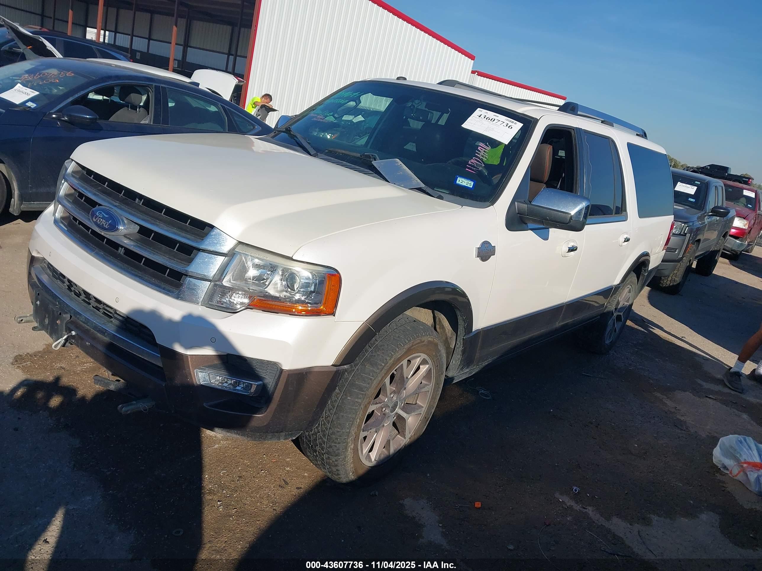 FORD EXPEDITION image 2