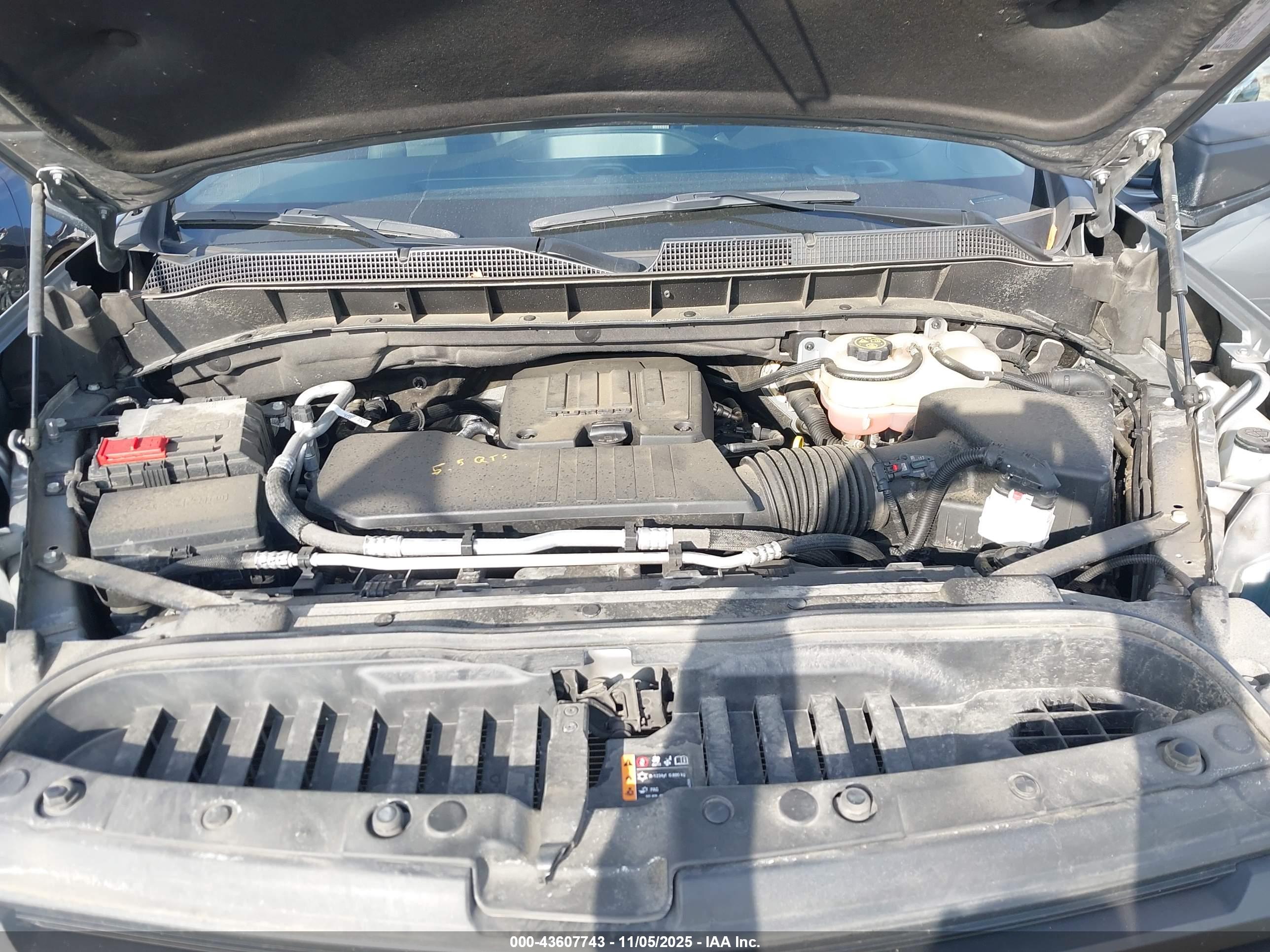 CHEVROLET SILVERADO image 10