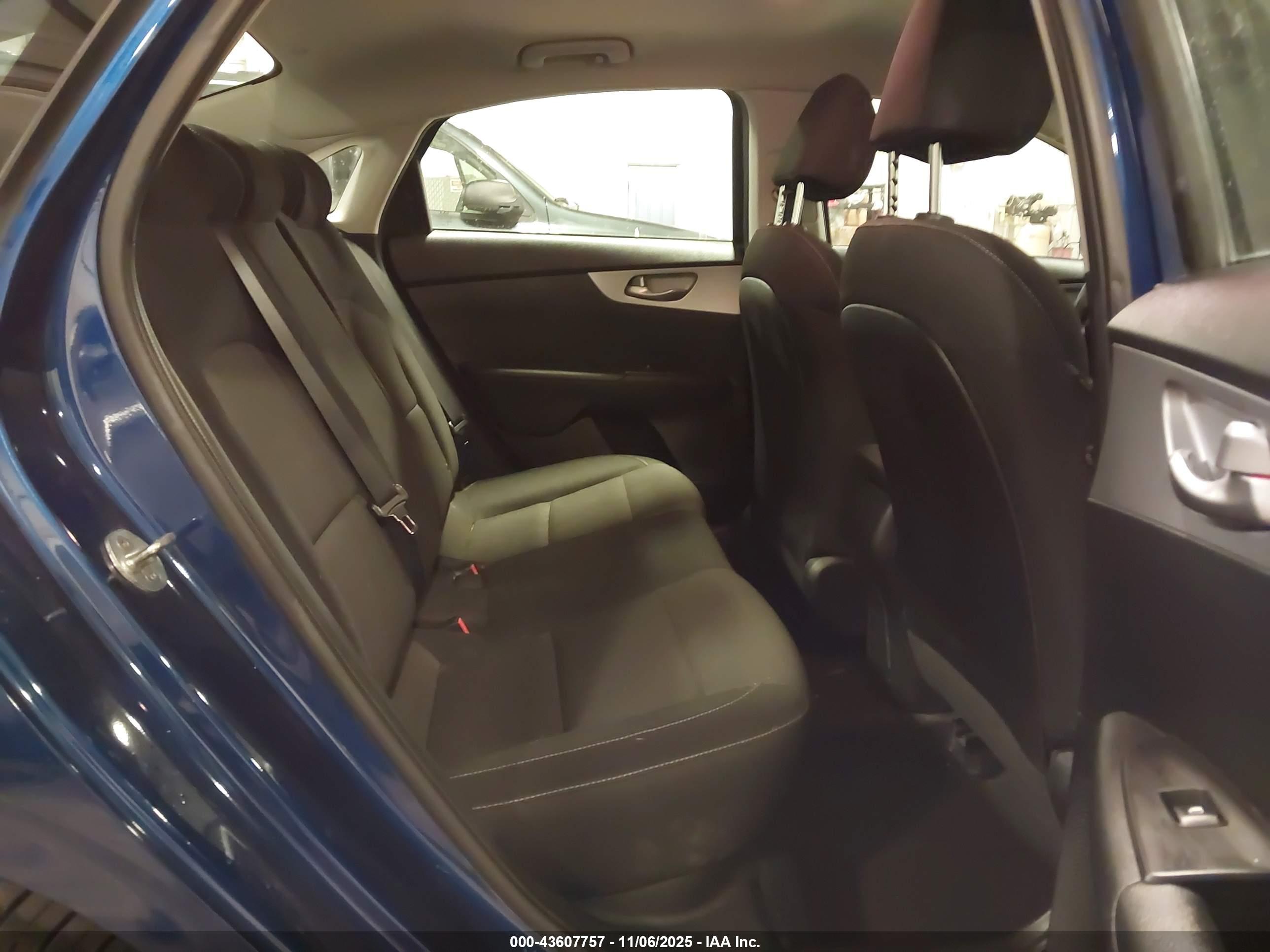 KIA FORTE image 8