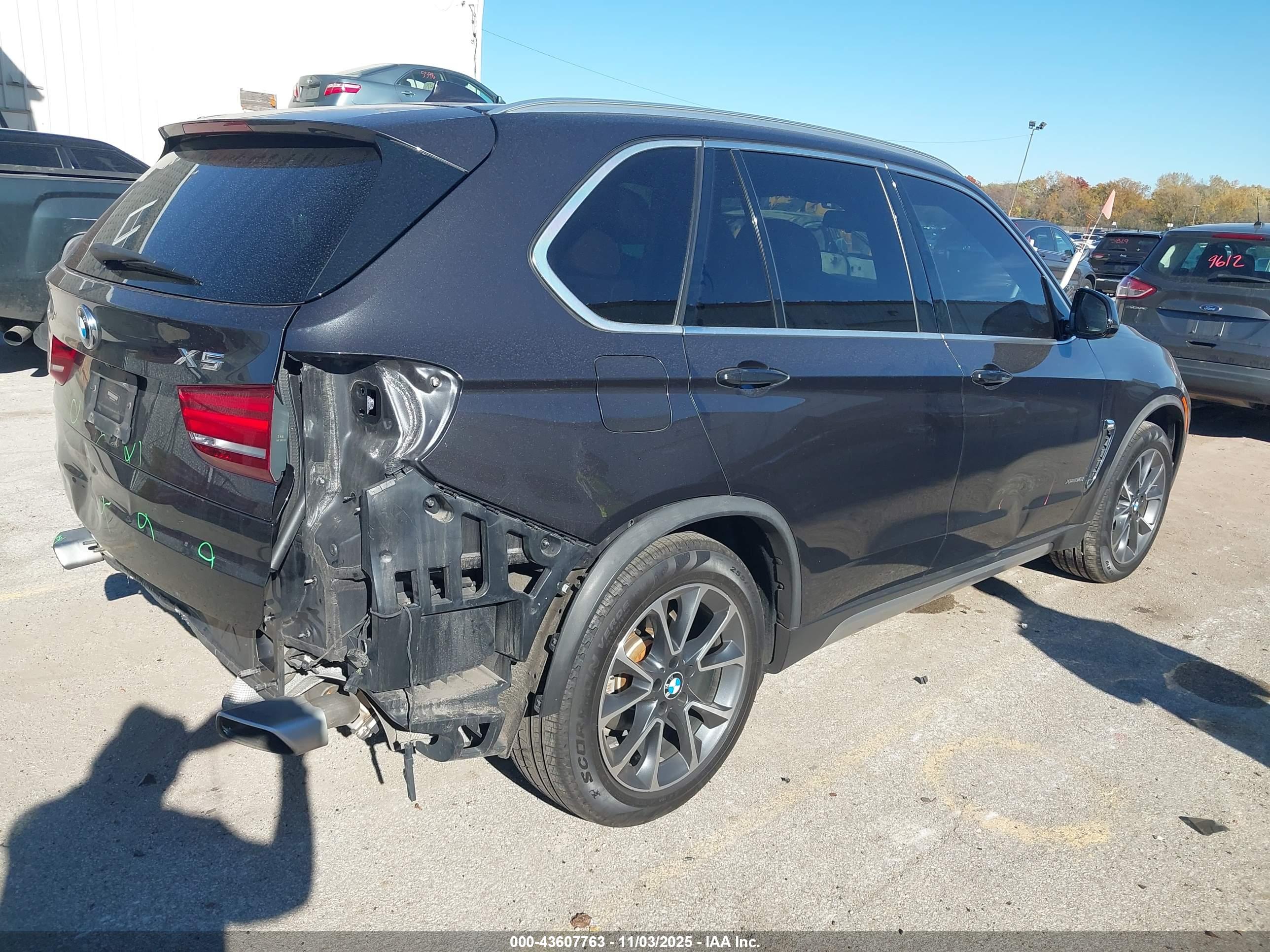 BMW X5 image 4