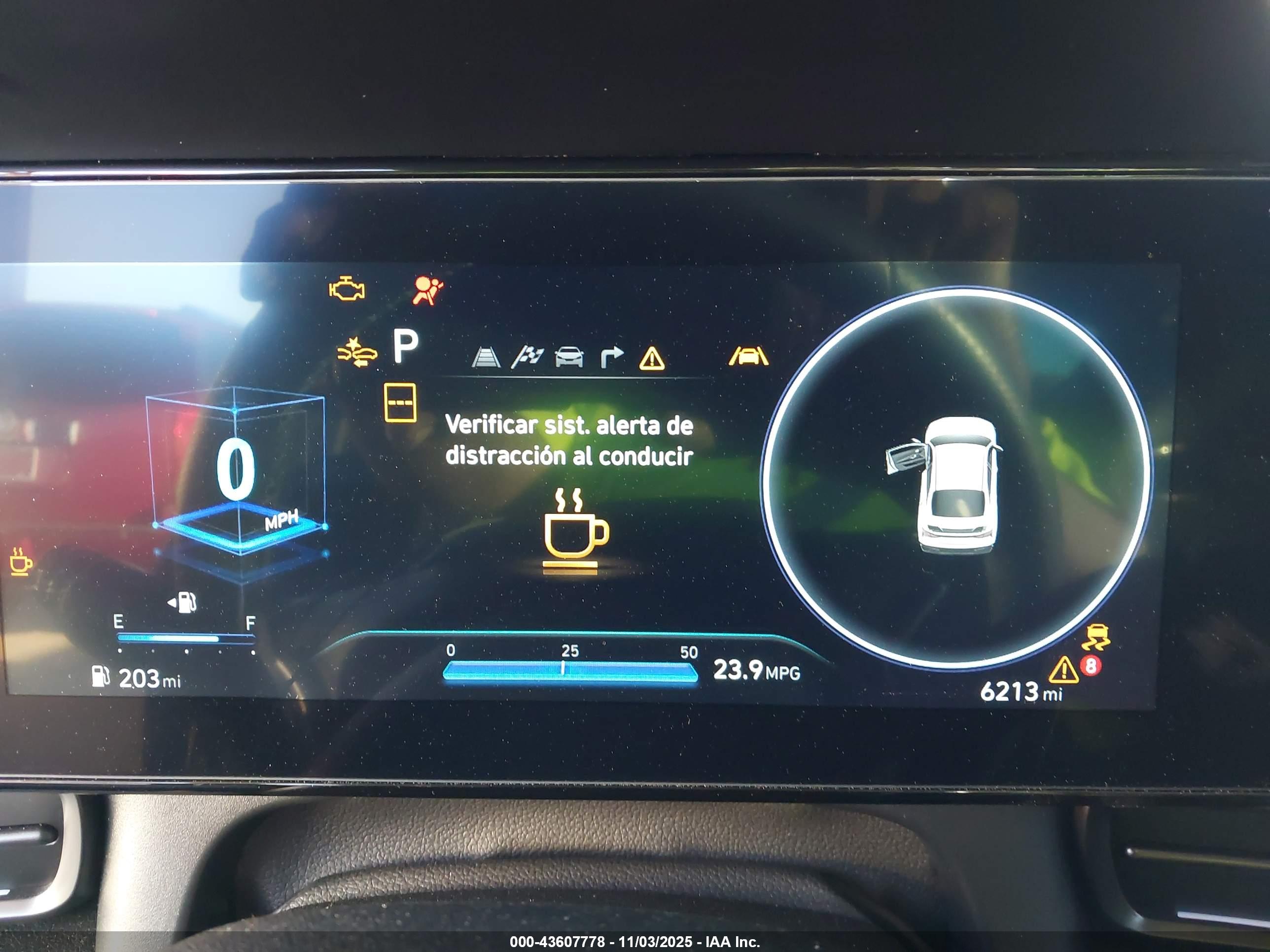 HYUNDAI ELANTRA image 7