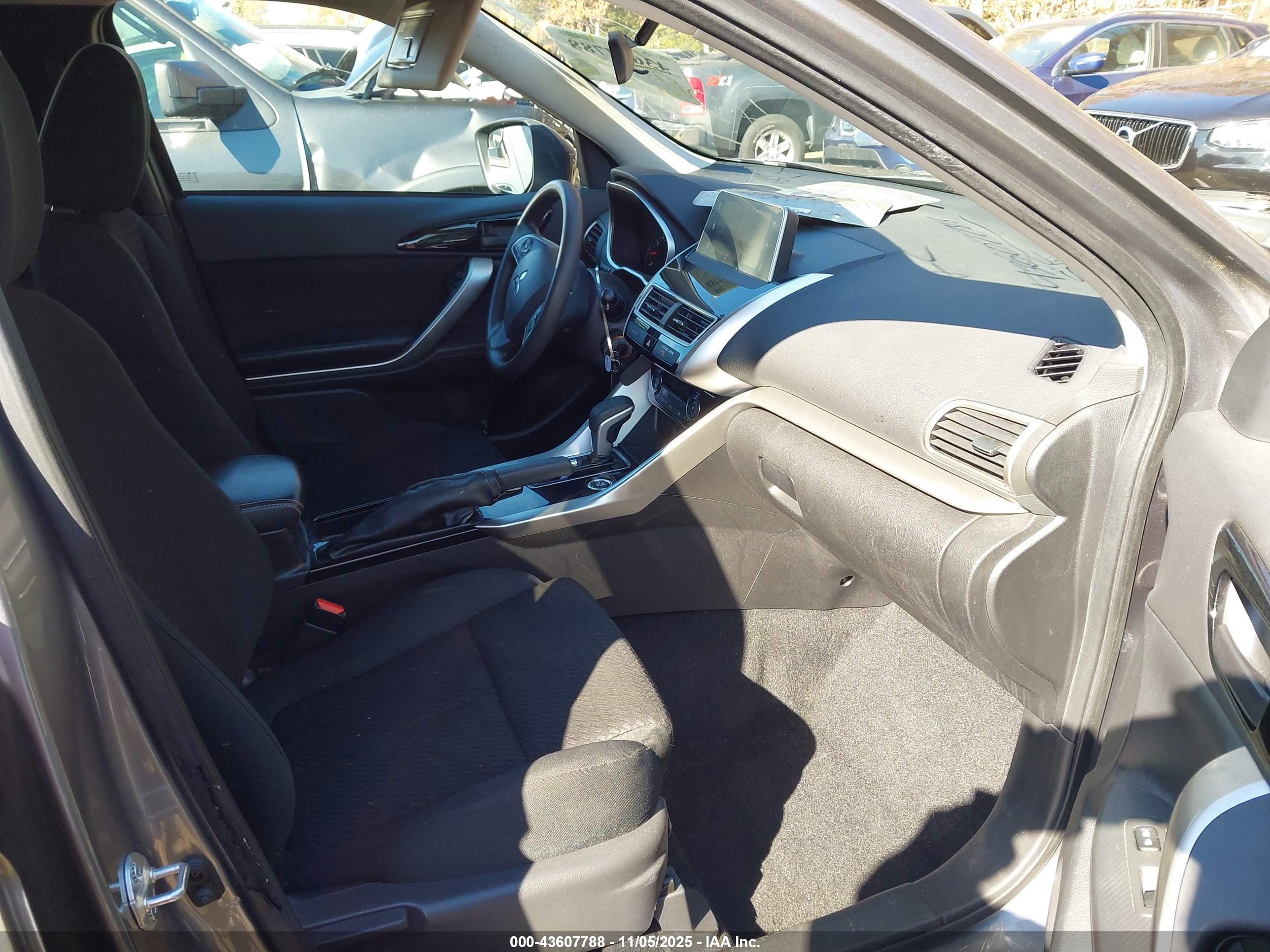 MITSUBISHI ECLIPSE image 5