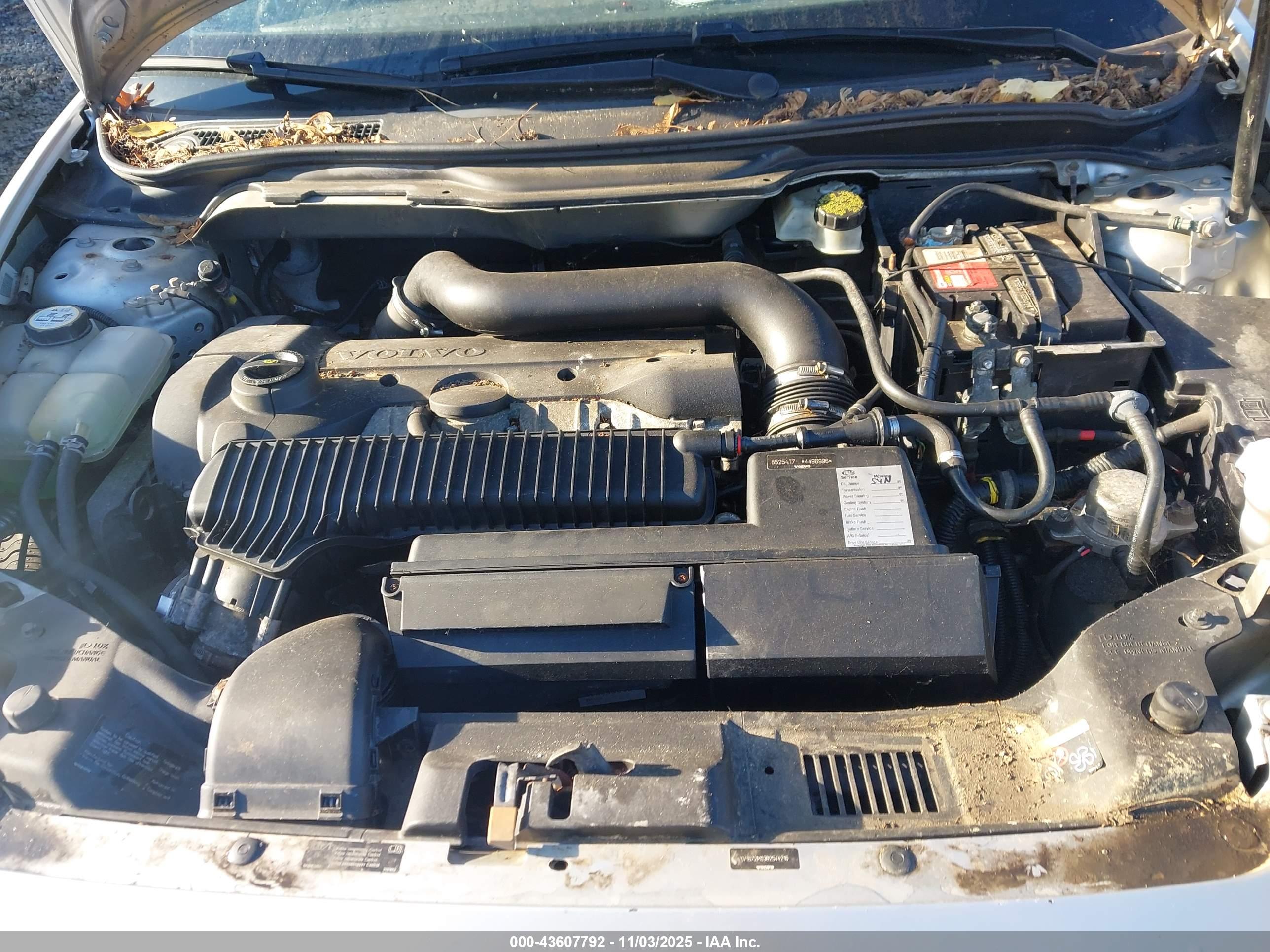 VOLVO S40 image 10