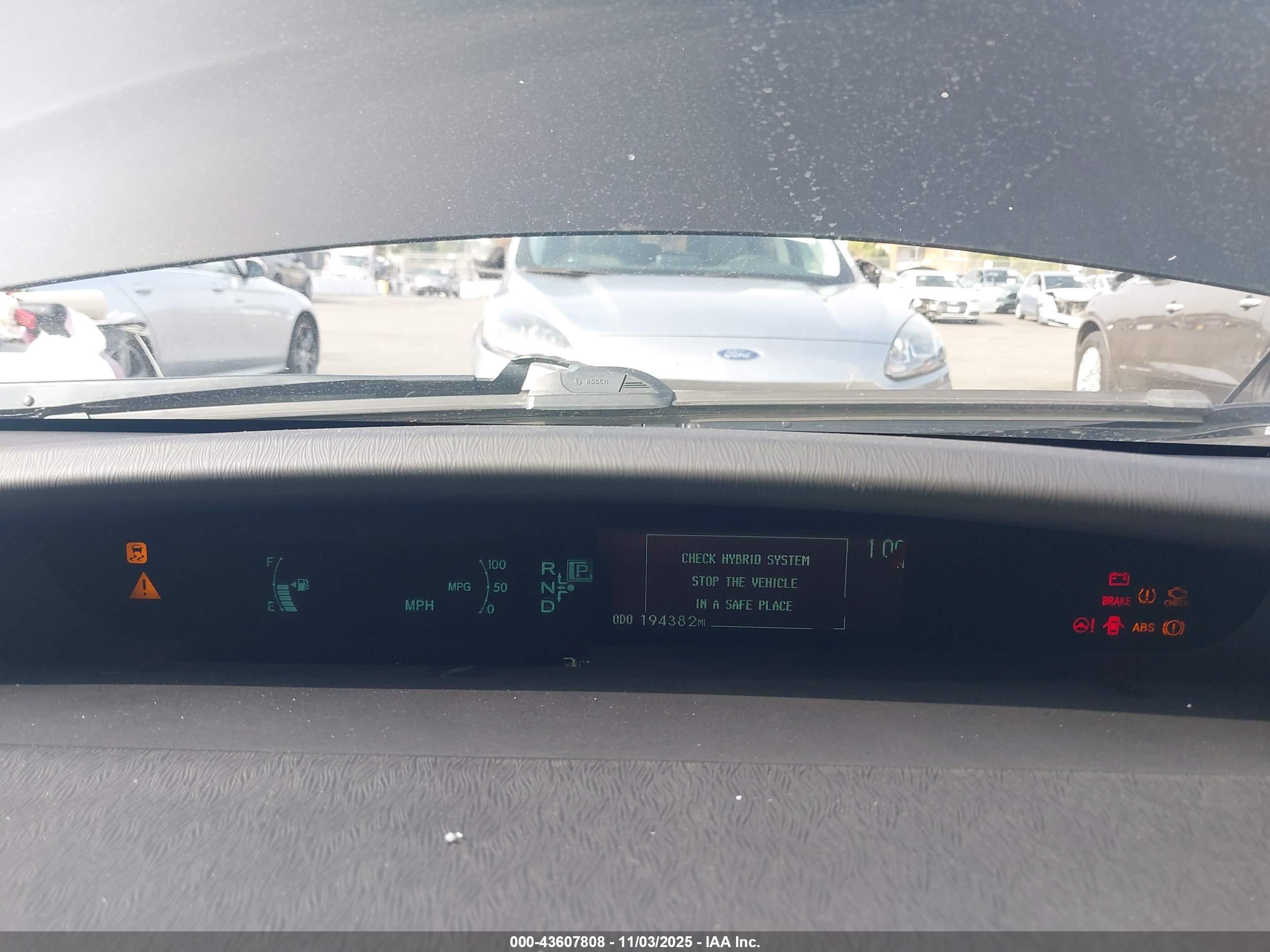 TOYOTA PRIUS image 7