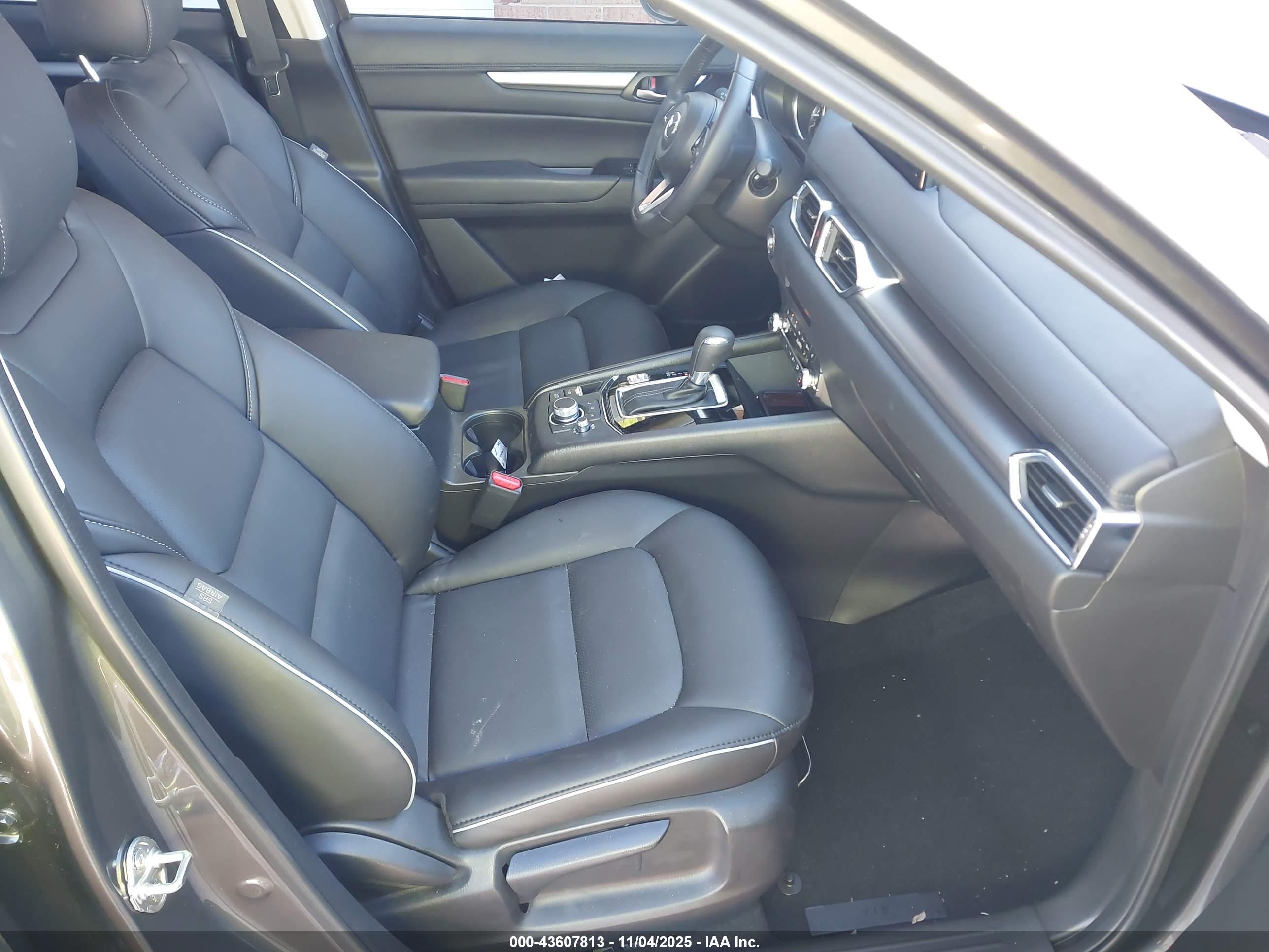 MAZDA CX-5 image 5