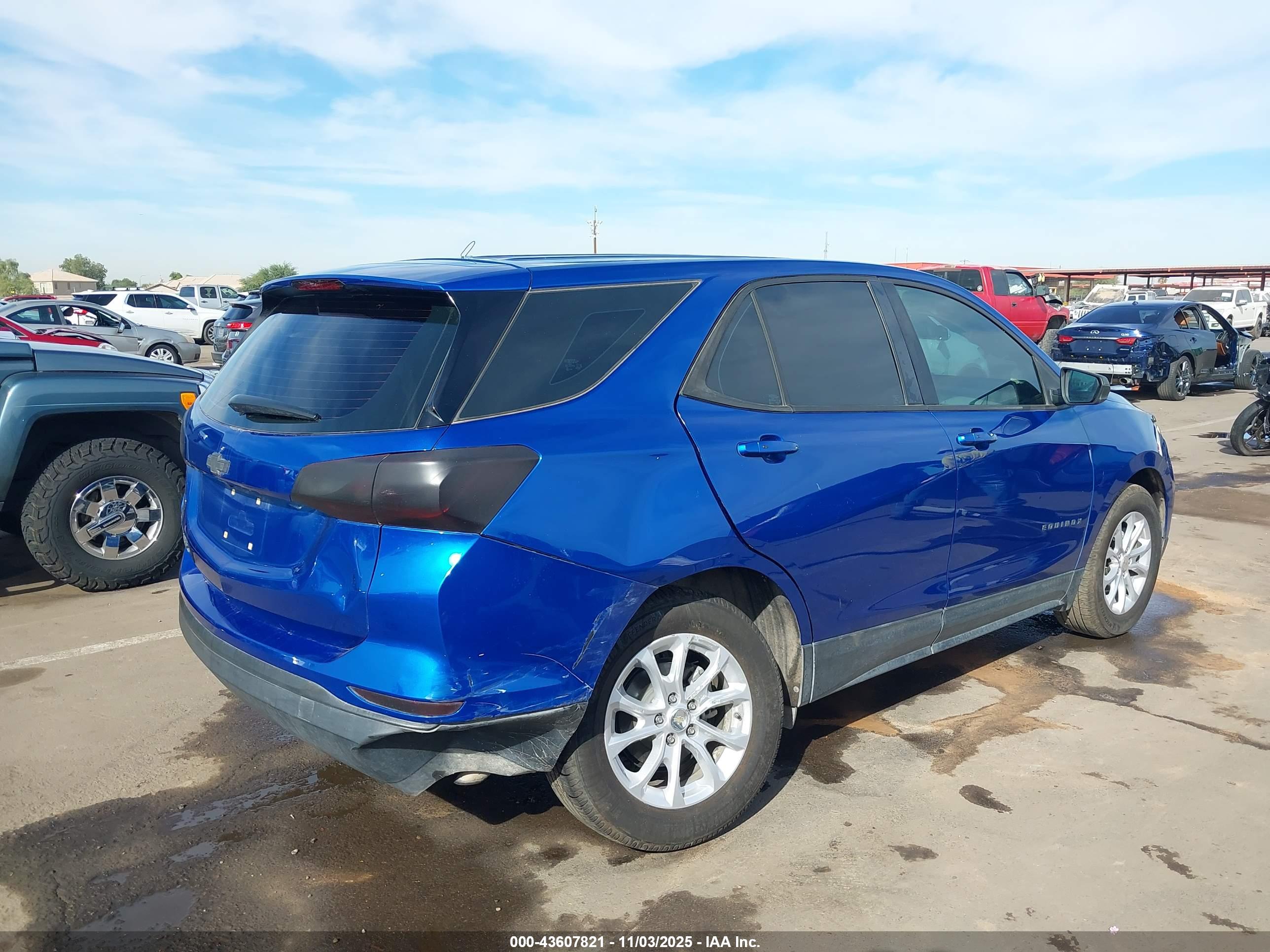 CHEVROLET EQUINOX image 6