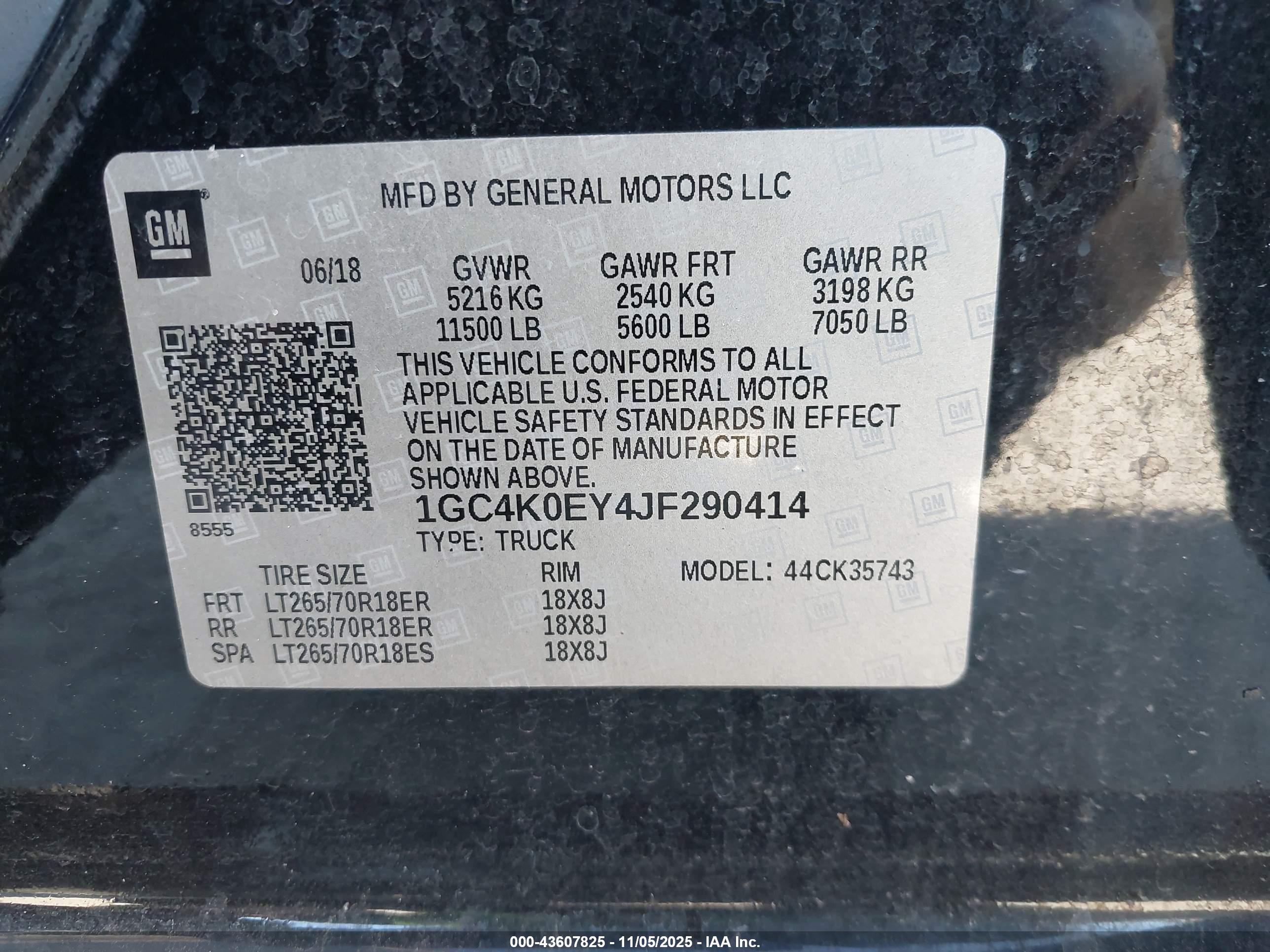 CHEVROLET SILVERADO image 9