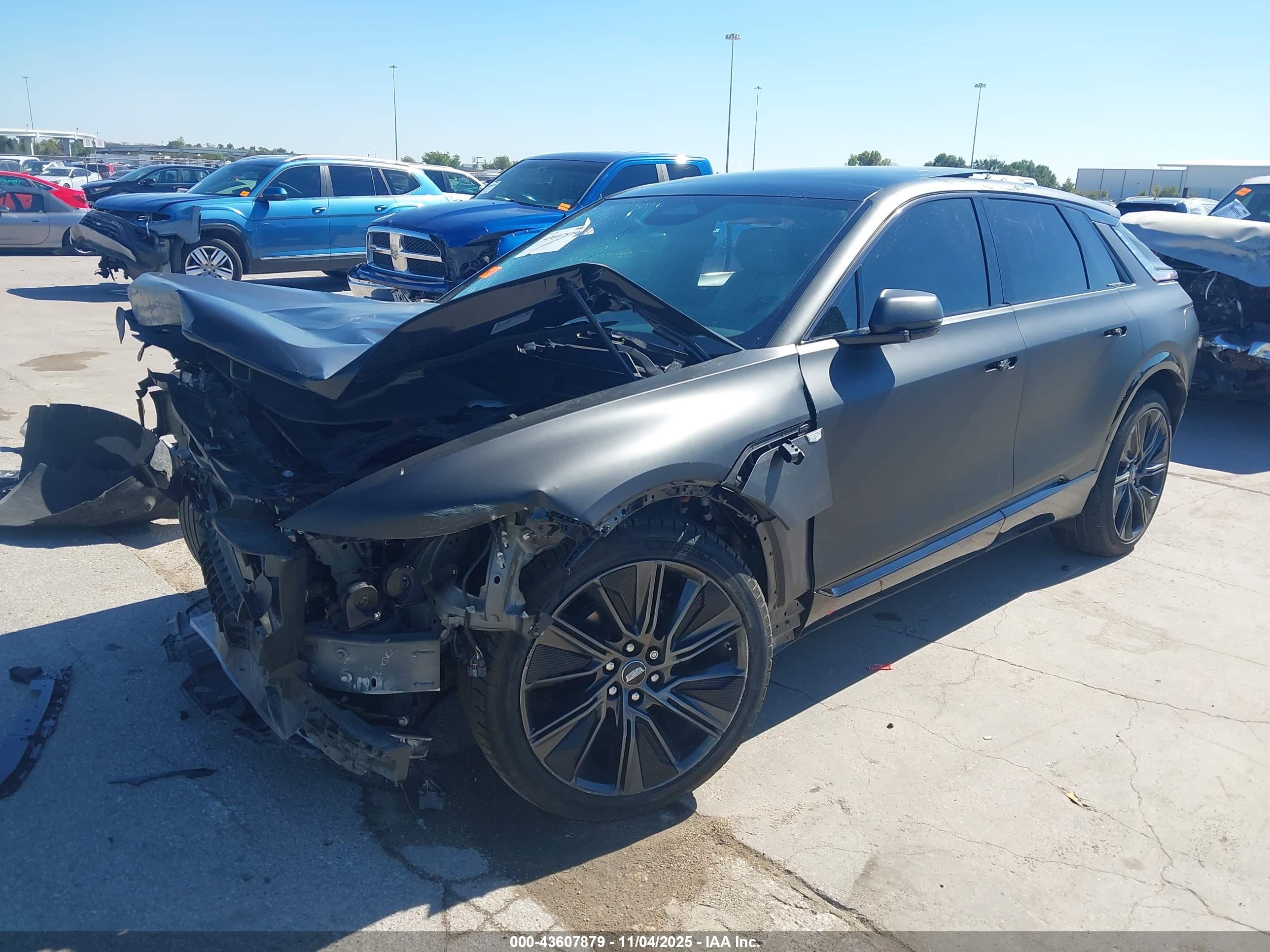 CADILLAC LYRIQ image 2