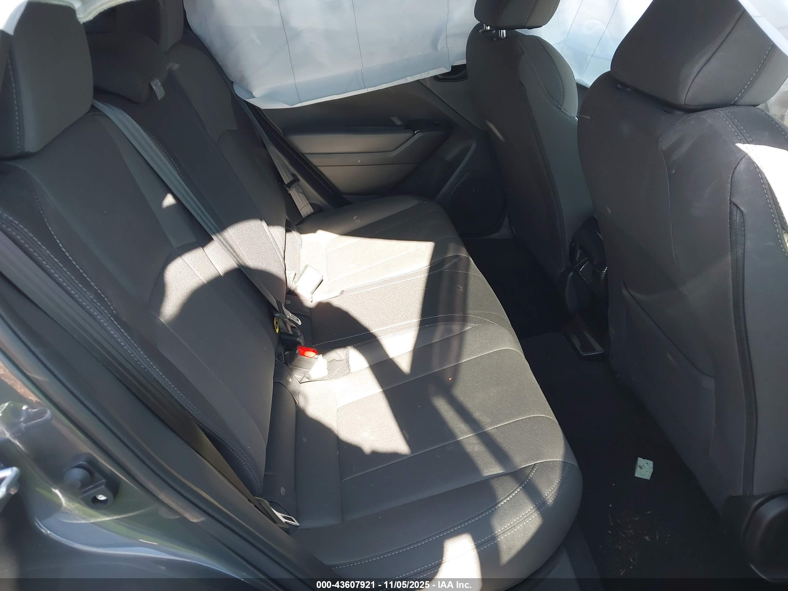 SUBARU CROSSTREK image 8