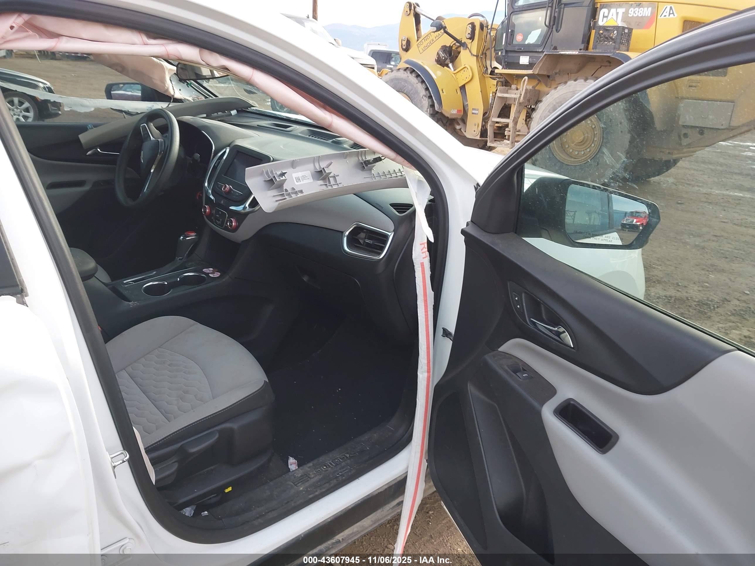 CHEVROLET EQUINOX image 5