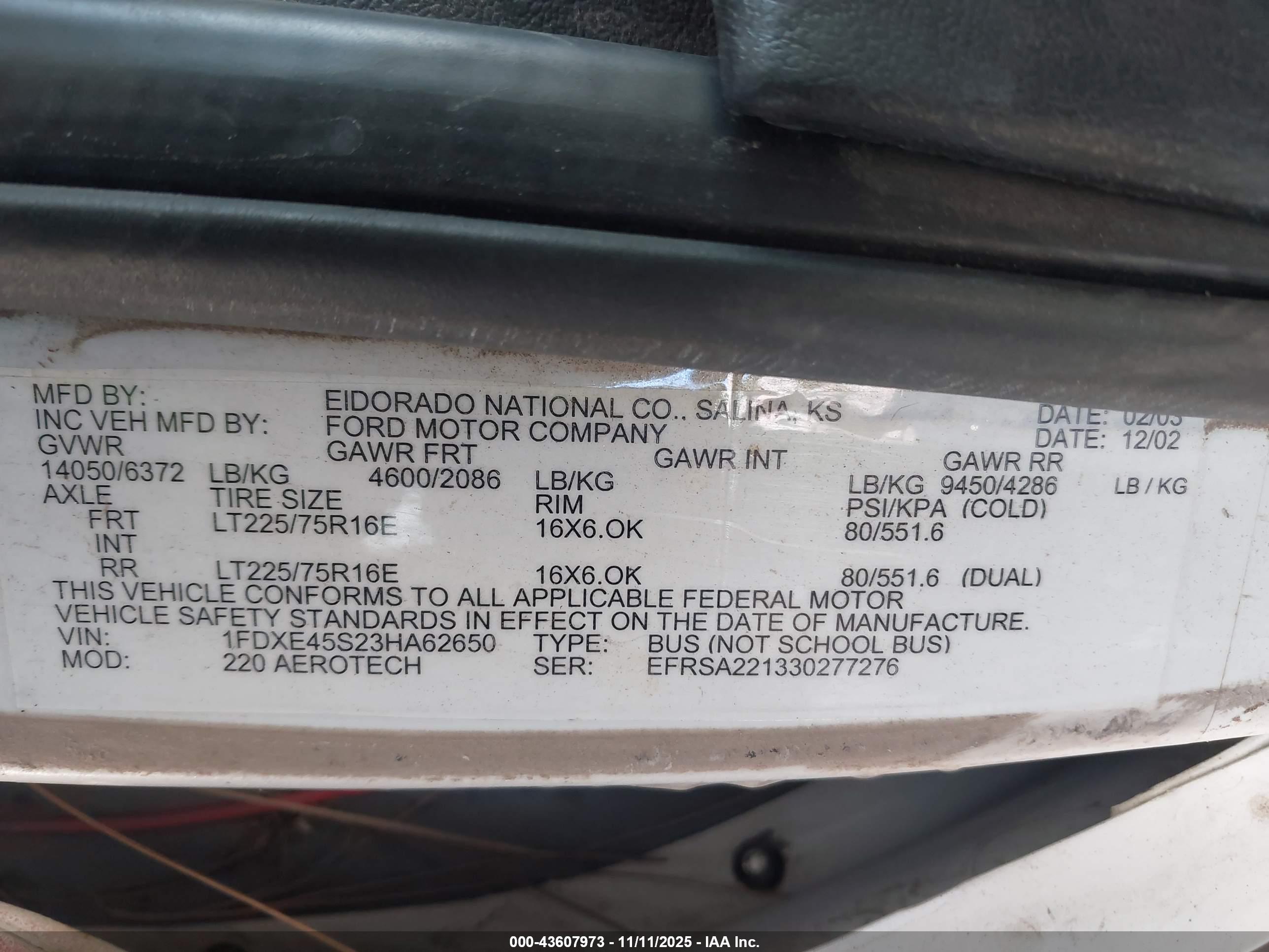 FORD E-450 image 9