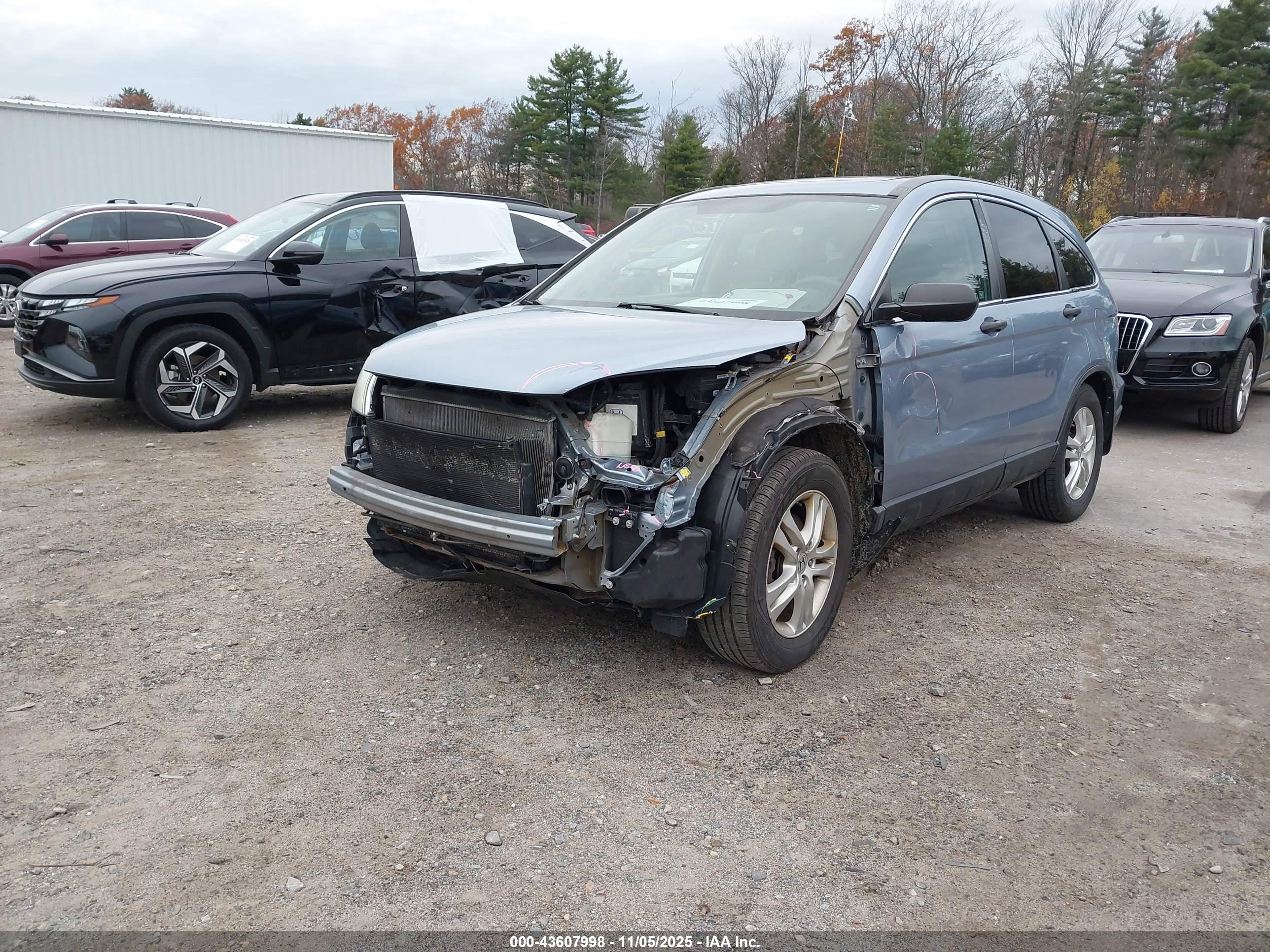 HONDA CR-V image 2
