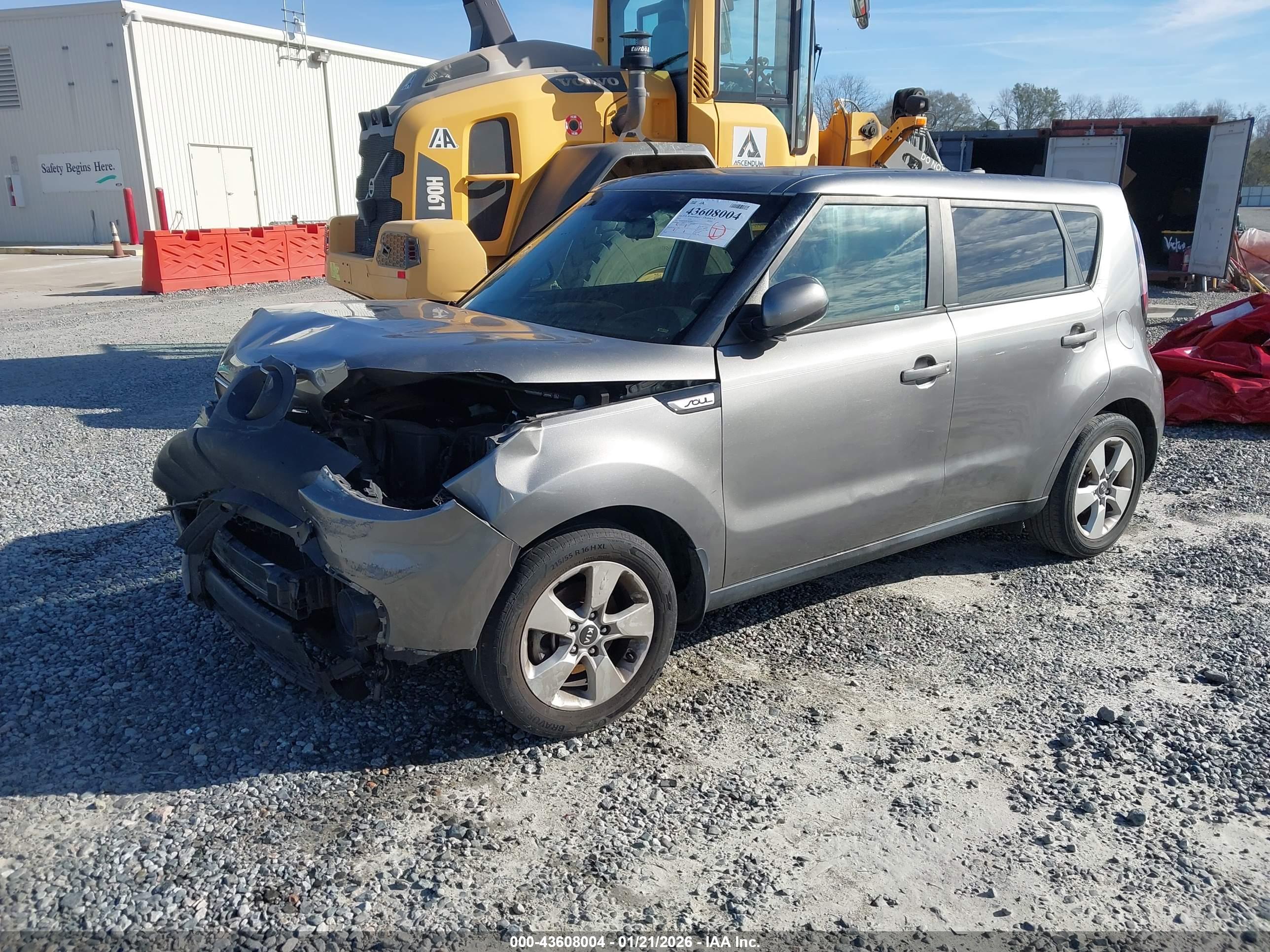 KIA SOUL image 2