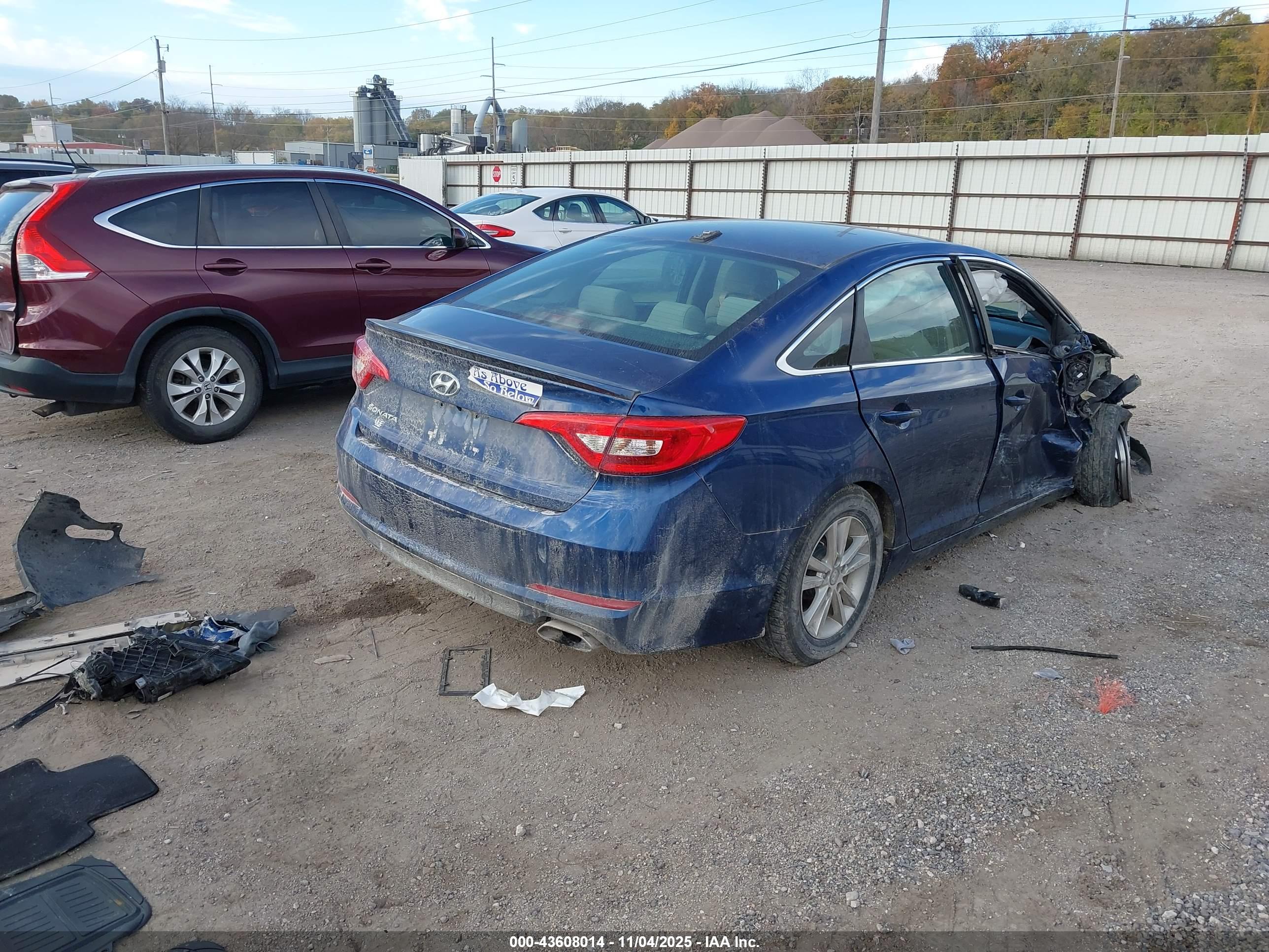 HYUNDAI SONATA image 4